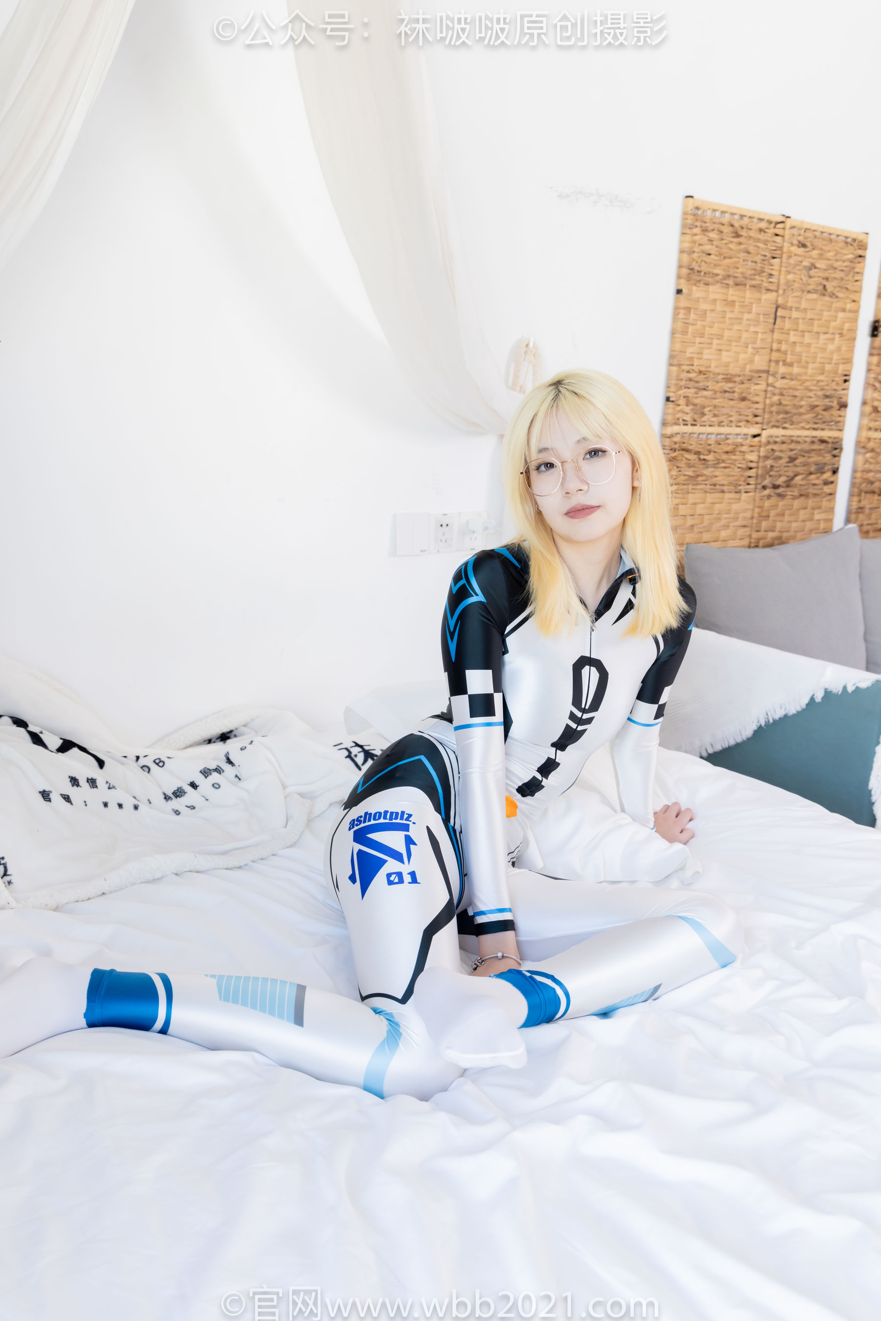 BoBoSocks袜啵啵 No.568 小甜豆 - 连体服、高跟鞋、厚白丝/(148P)