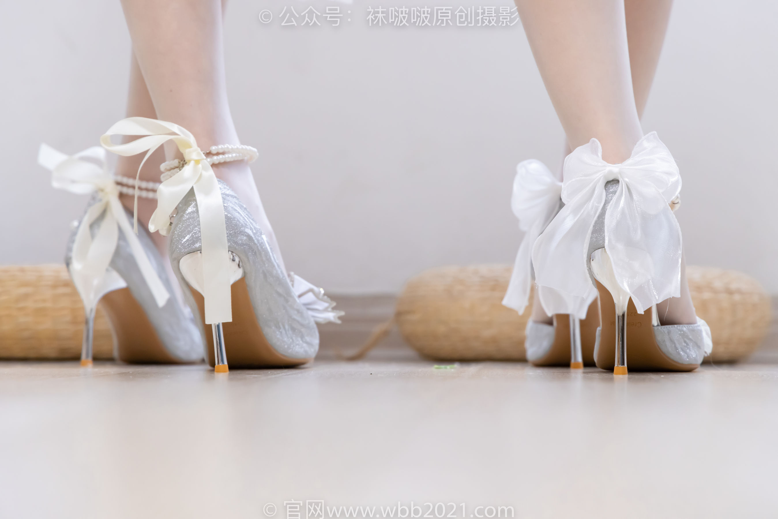 BoBoSocks袜啵啵 No.563 小甜豆&甜甜圈 - 高跟鞋、油亮白丝、裸足/(215P)