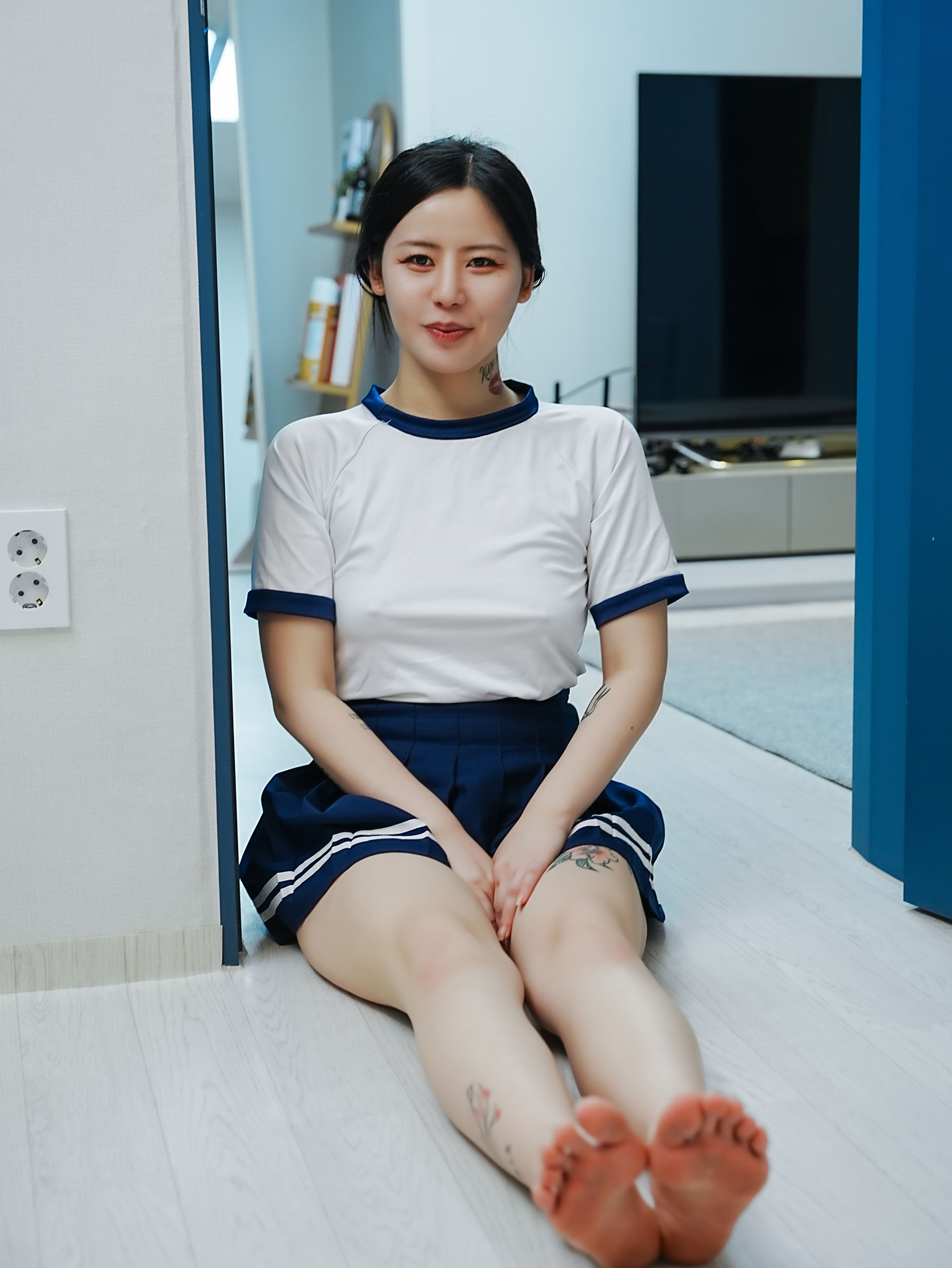 Choi Ri - Vol.01 Bloomers/(72P)