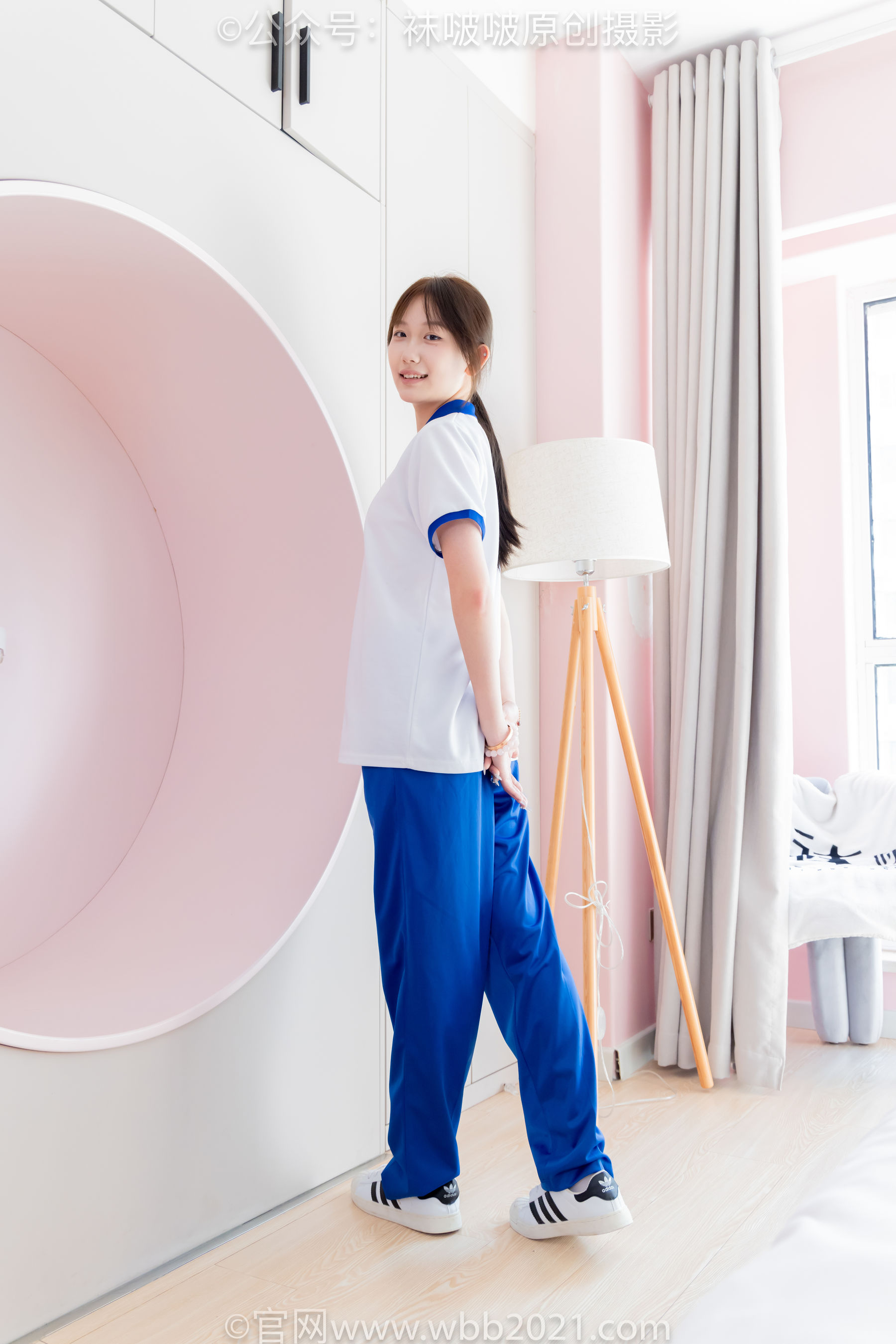 BoBoSocks袜啵啵 No.569 香菜 - 校服、板鞋、白棉袜、薄肉丝/(157P)