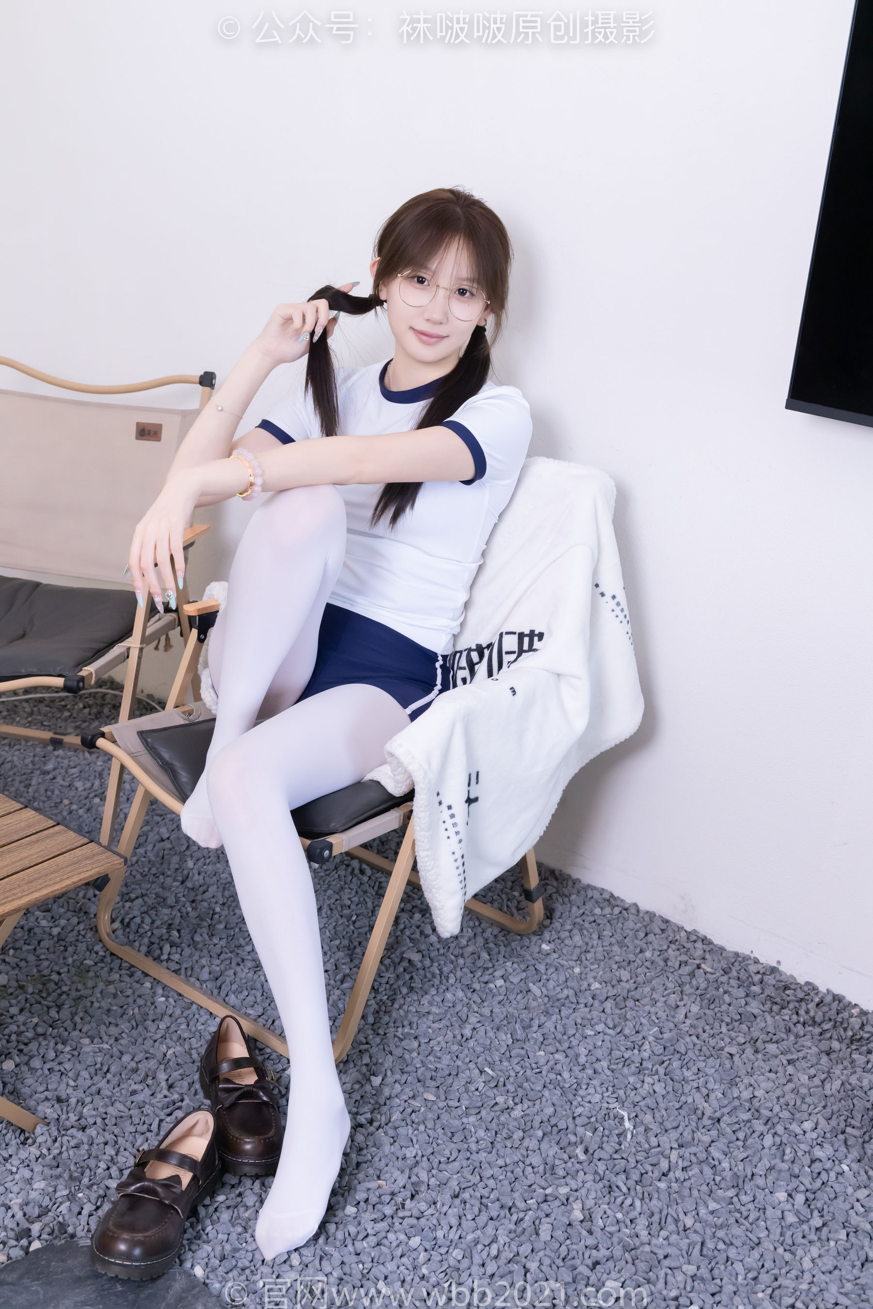 BoBoSocks袜啵啵 No.562 香菜 - 体操服、皮鞋、厚白丝/(145P)