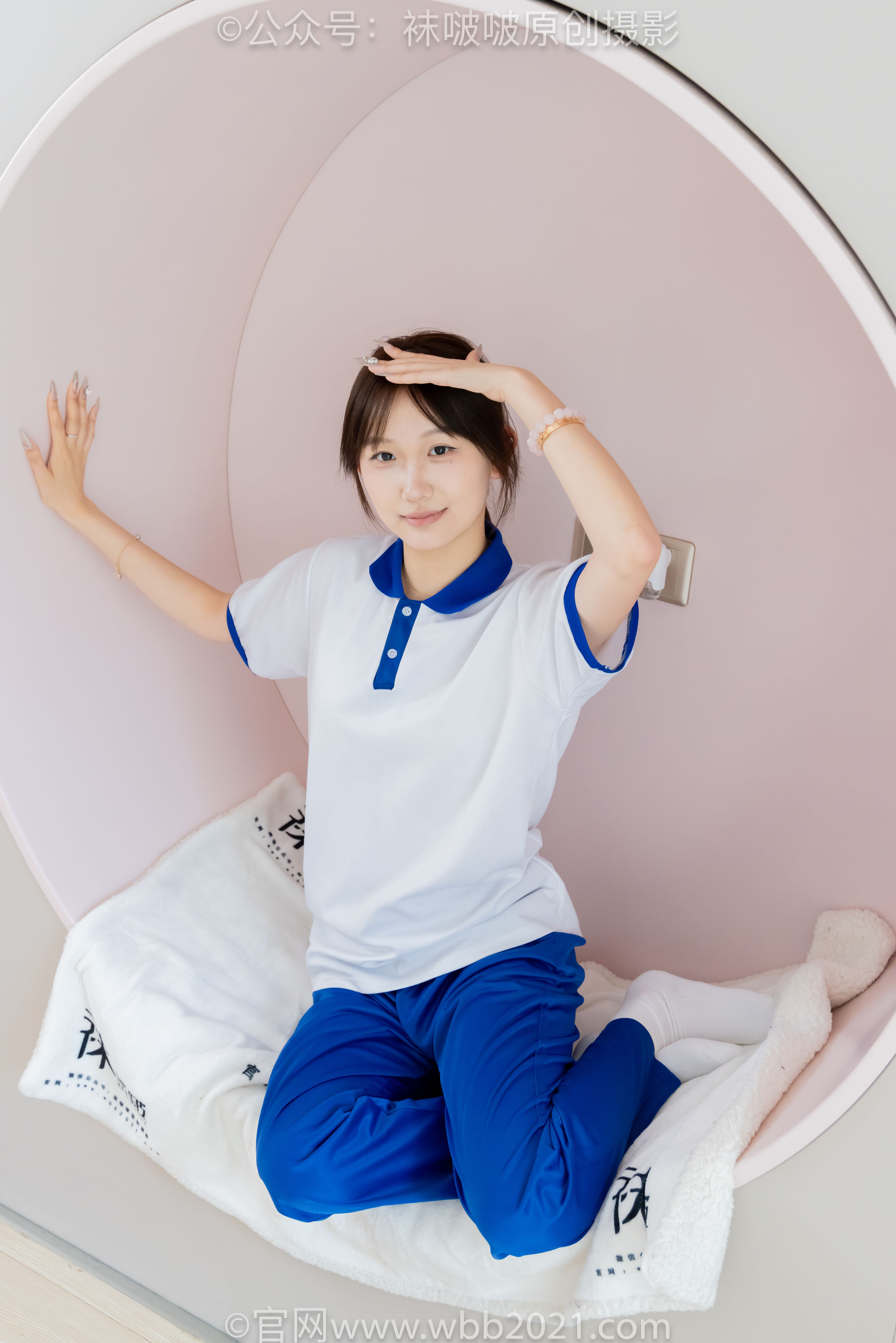 BoBoSocks袜啵啵 No.569 香菜 - 校服、板鞋、白棉袜、薄肉丝/(157P)