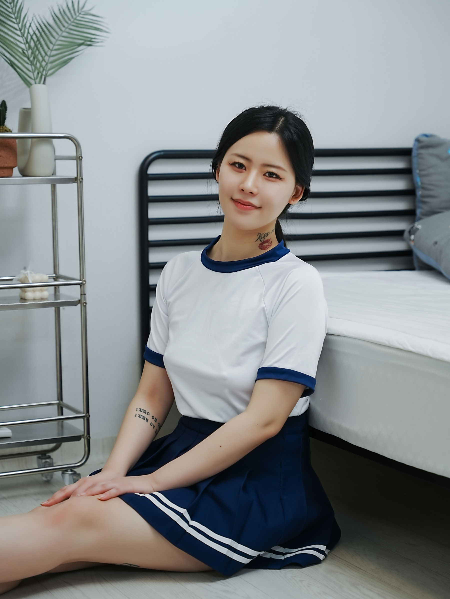 Choi Ri - Vol.01 Bloomers/(72P)