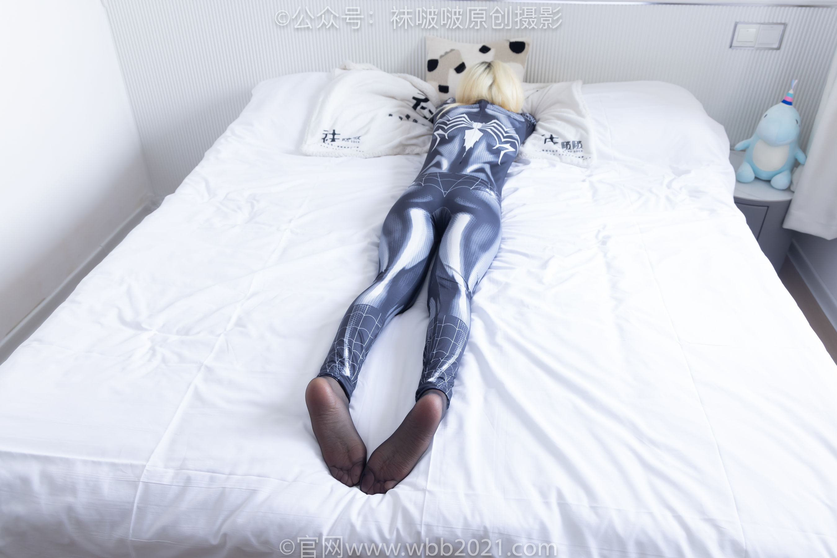 BoBoSocks袜啵啵 No.572 小甜豆 - 连体服、长靴、薄黑丝/(181P)