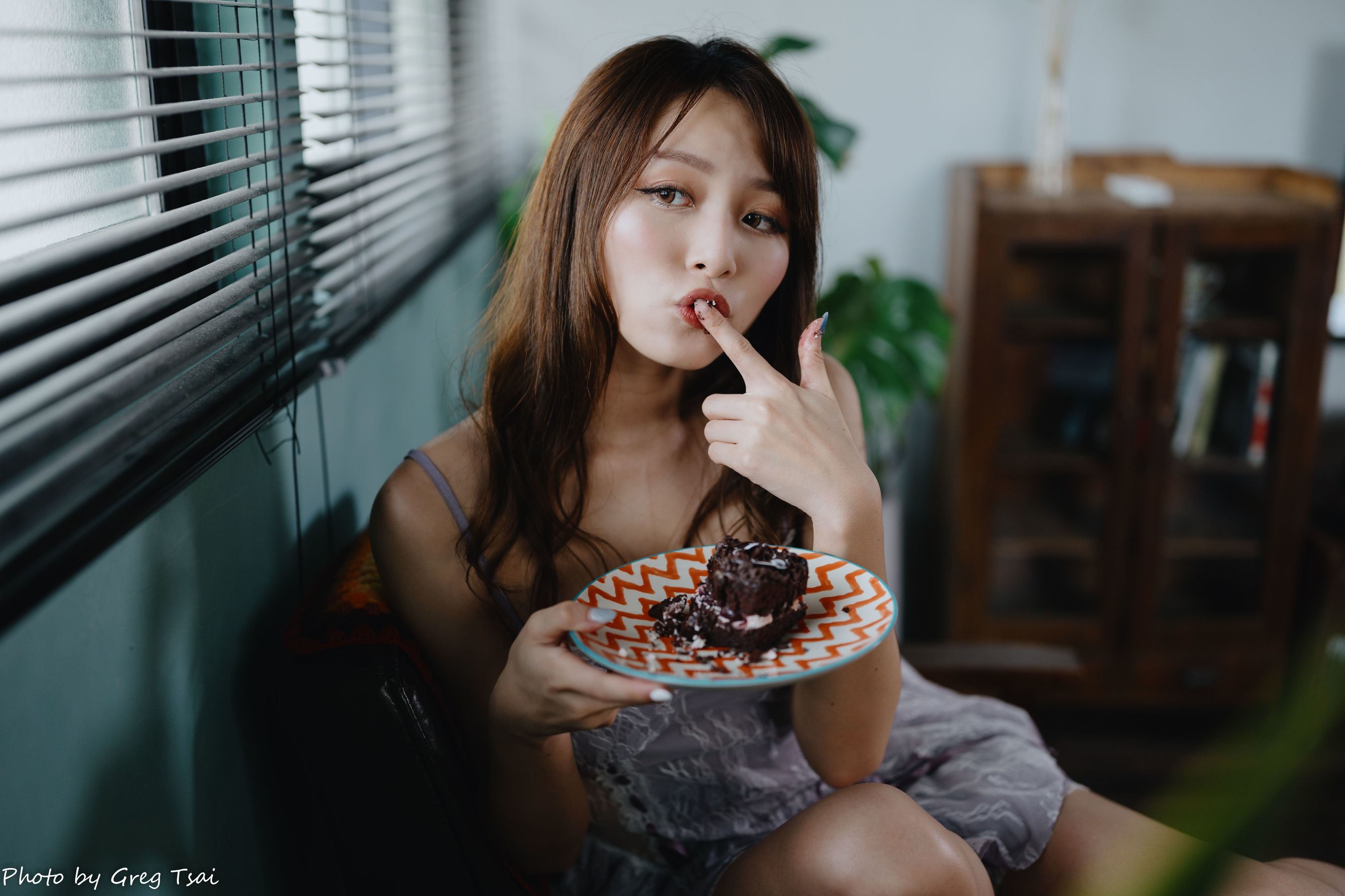 Ashley - 紫色吊带/(118P)