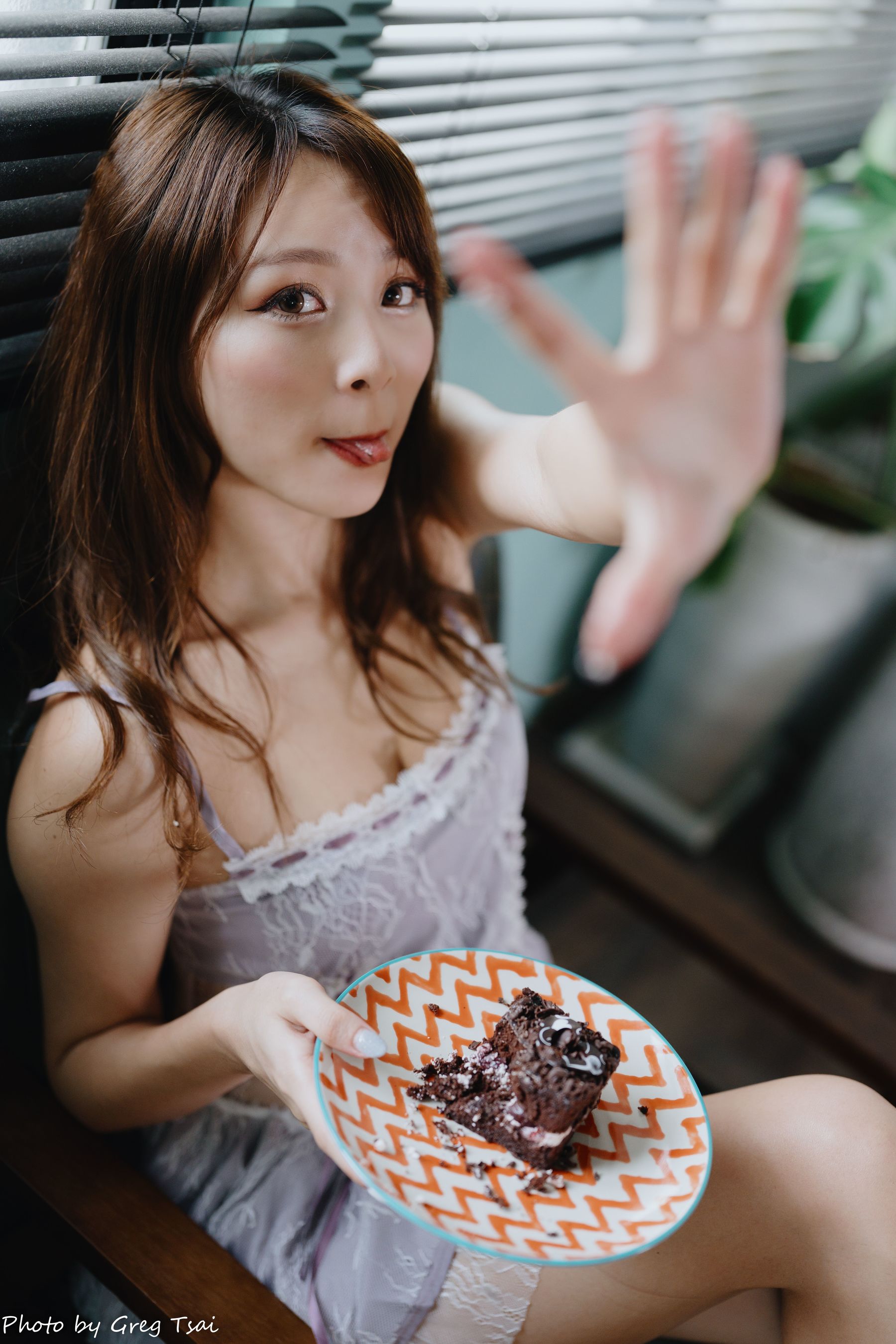 Ashley - 紫色吊带/(118P)