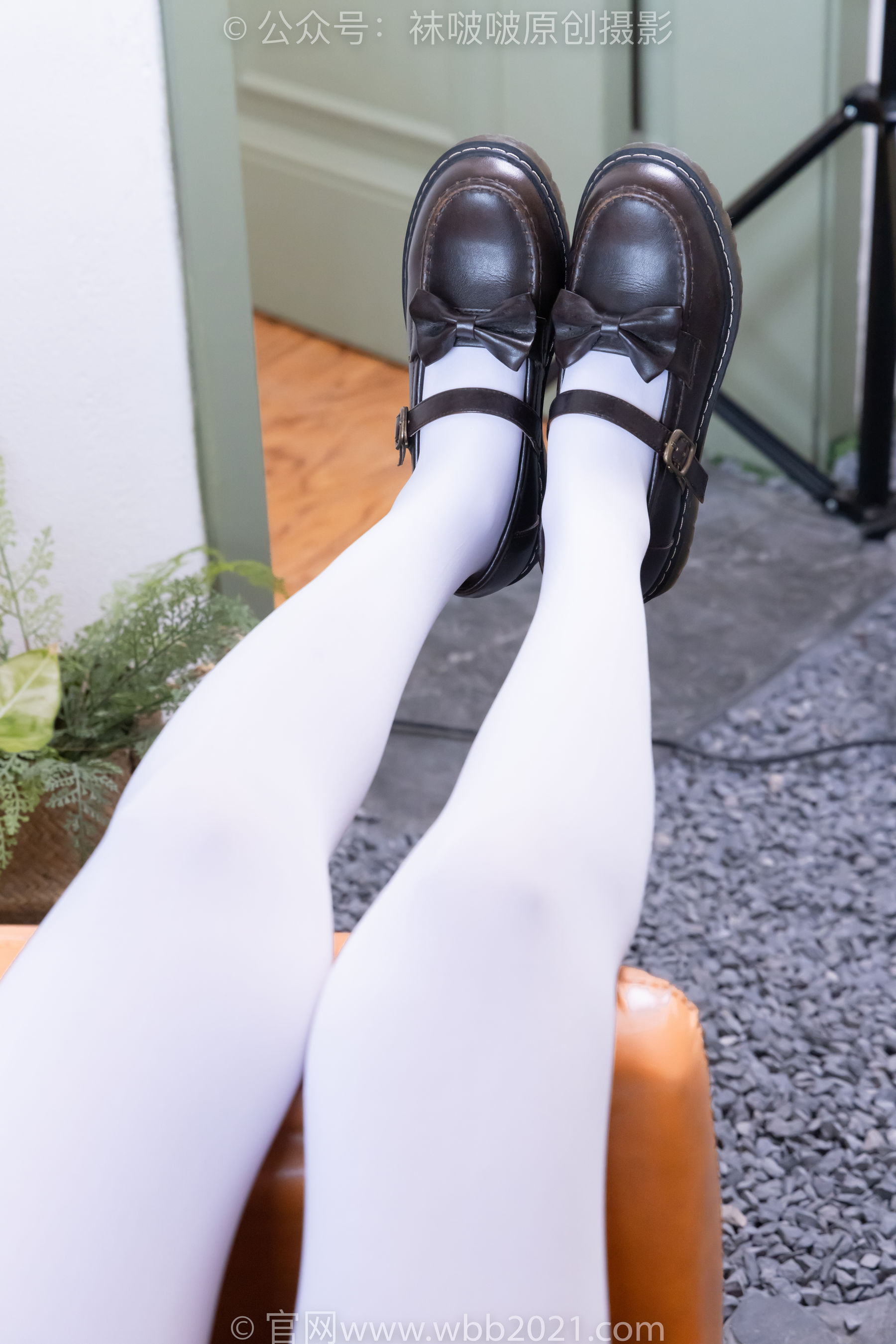 BoBoSocks袜啵啵 No.562 香菜 - 体操服、皮鞋、厚白丝/(145P)