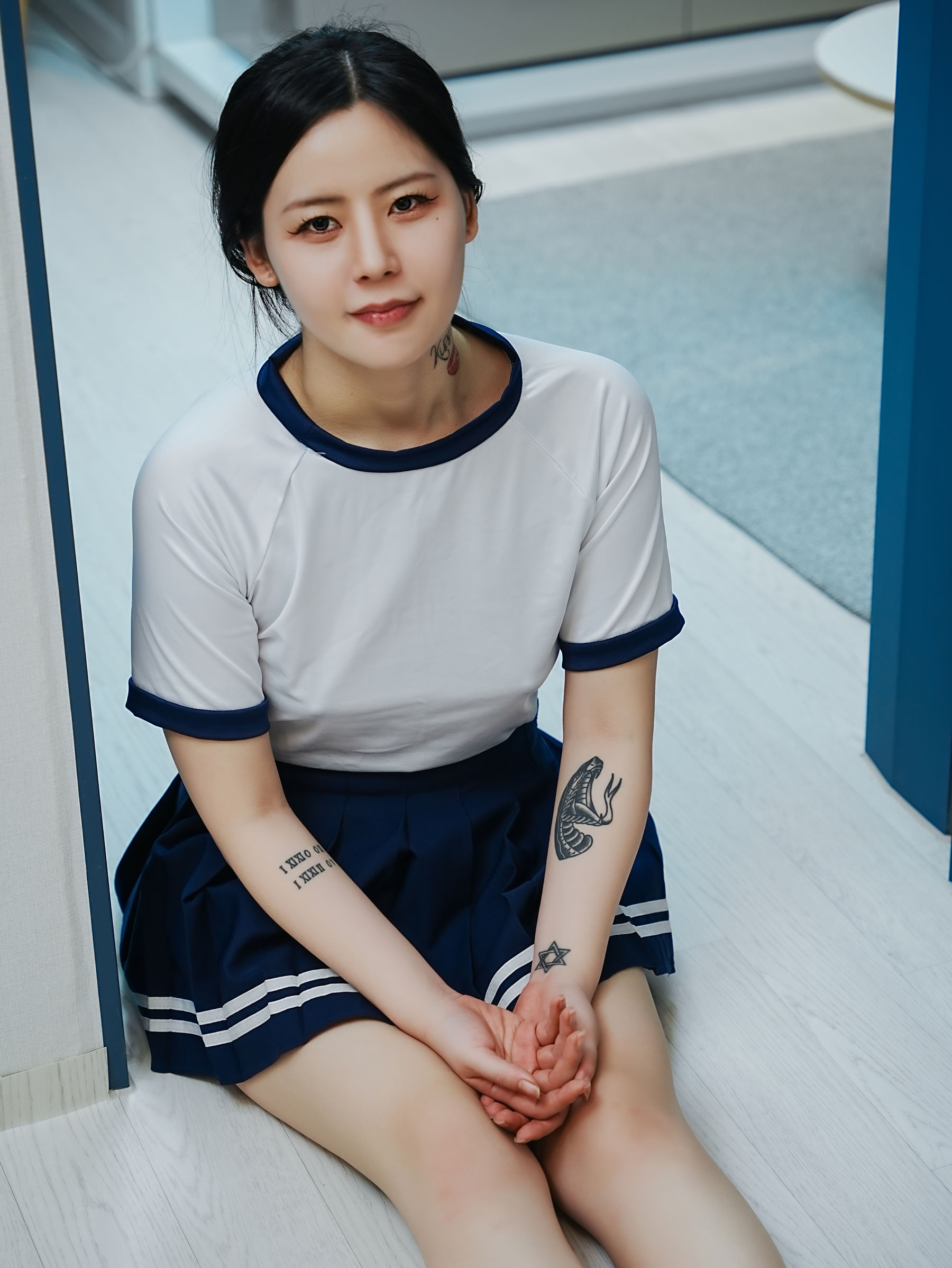 Choi Ri - Vol.01 Bloomers/(72P)