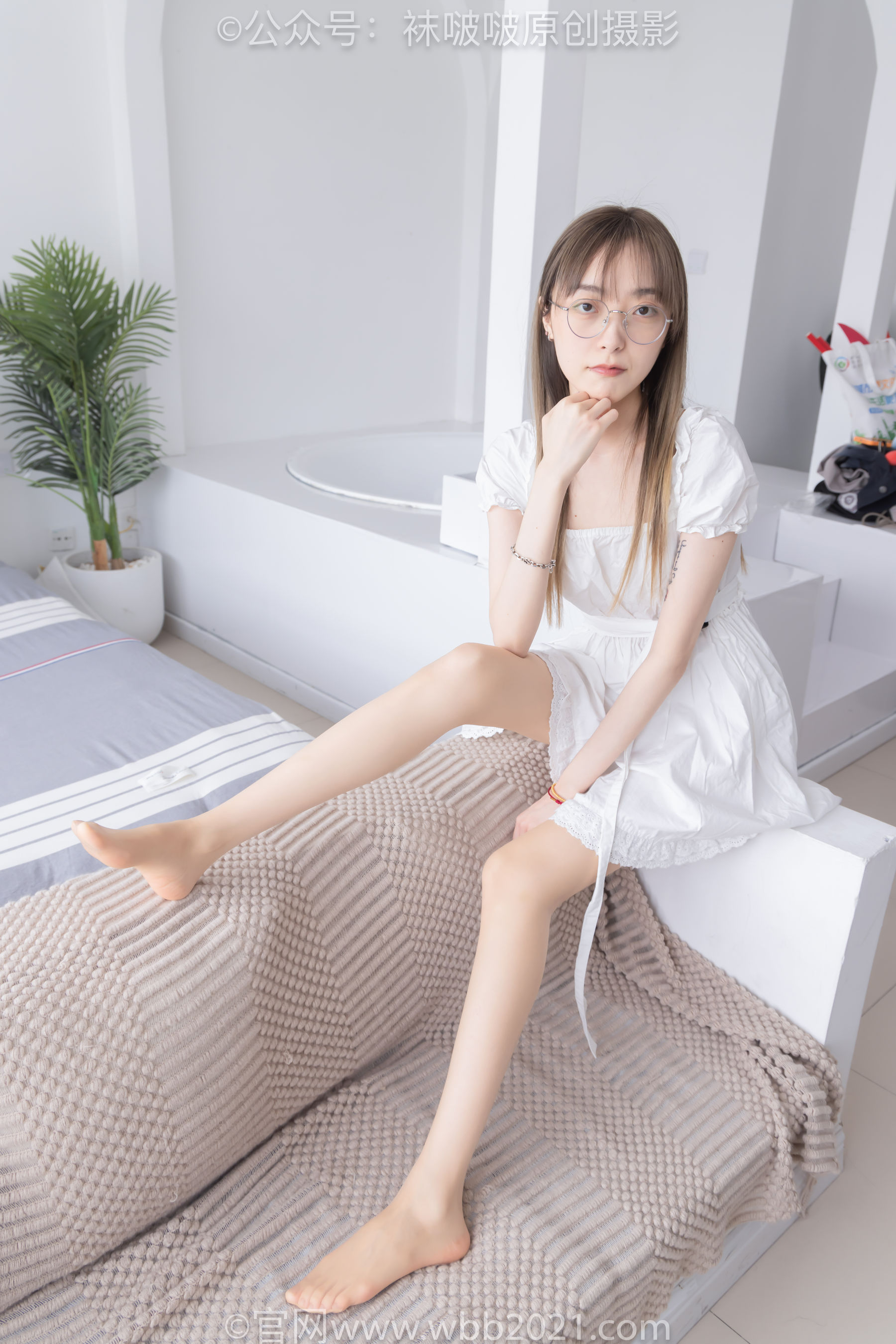 BoBoSocks袜啵啵 No.571 稚予 - 高跟鞋、薄肉丝、大腿薄白丝/(140P)