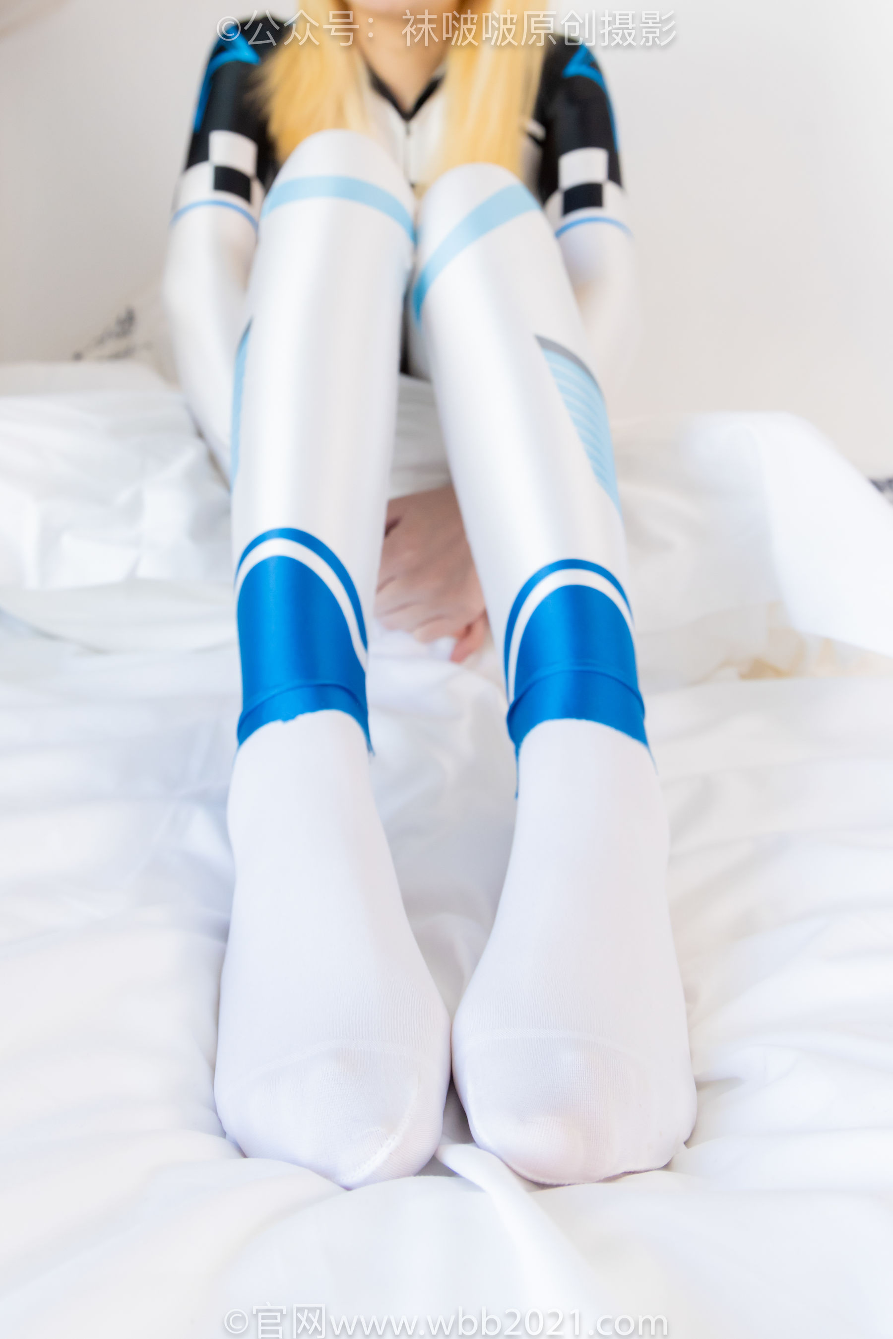 BoBoSocks袜啵啵 No.568 小甜豆 - 连体服、高跟鞋、厚白丝/(148P)