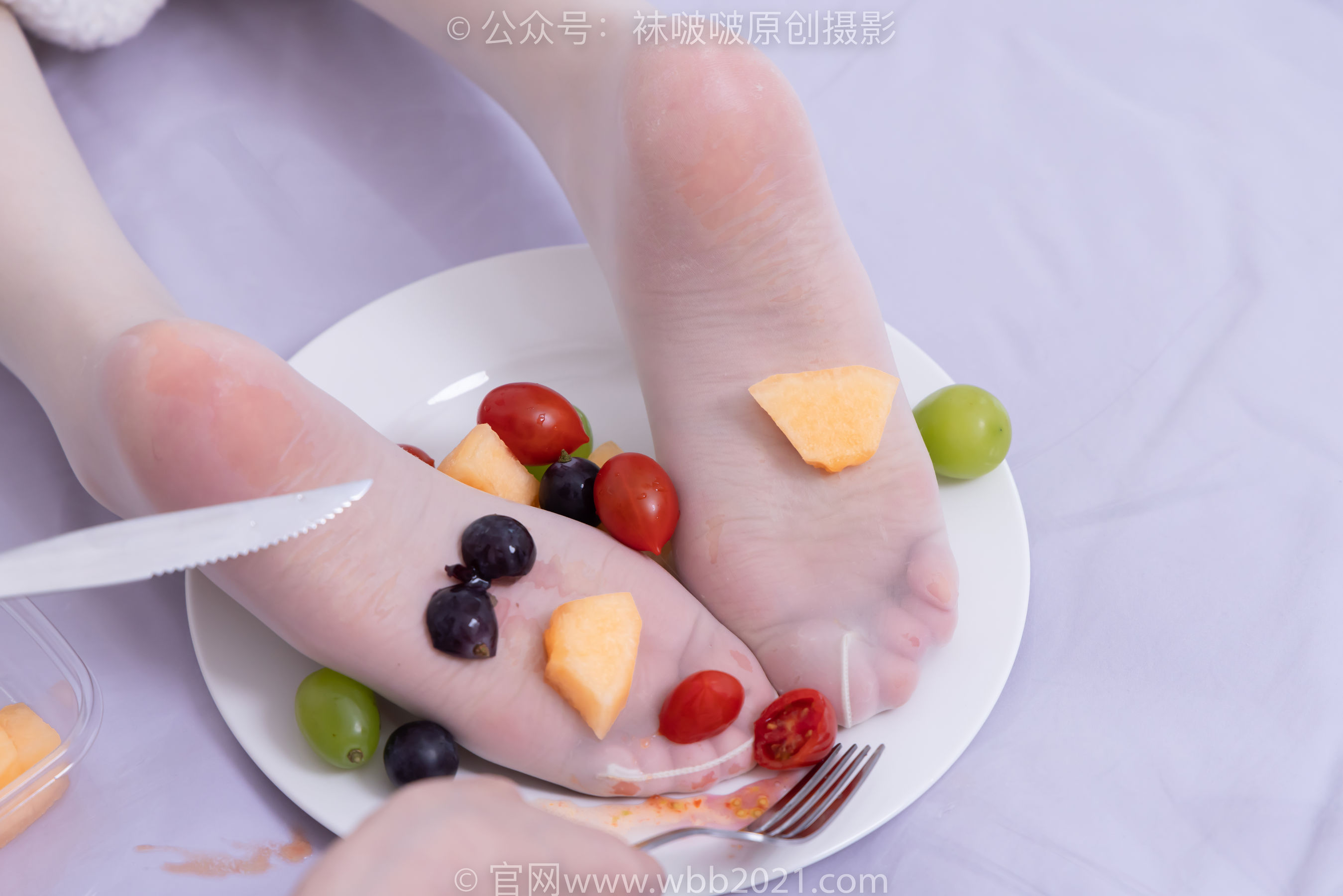 BoBoSocks袜啵啵 No.563 小甜豆&甜甜圈 - 高跟鞋、油亮白丝、裸足/(215P)