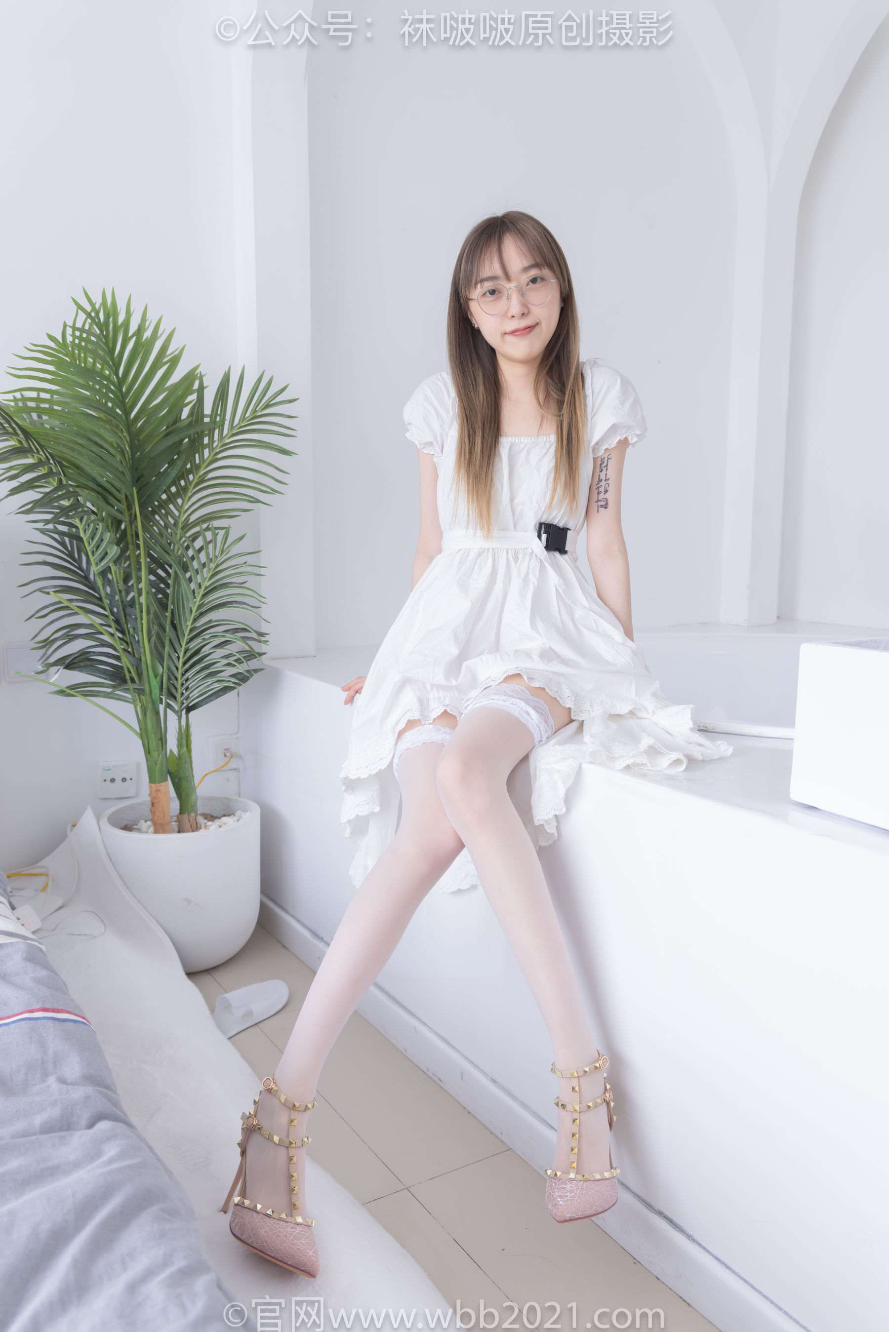 BoBoSocks袜啵啵 No.571 稚予 - 高跟鞋、薄肉丝、大腿薄白丝/(140P)