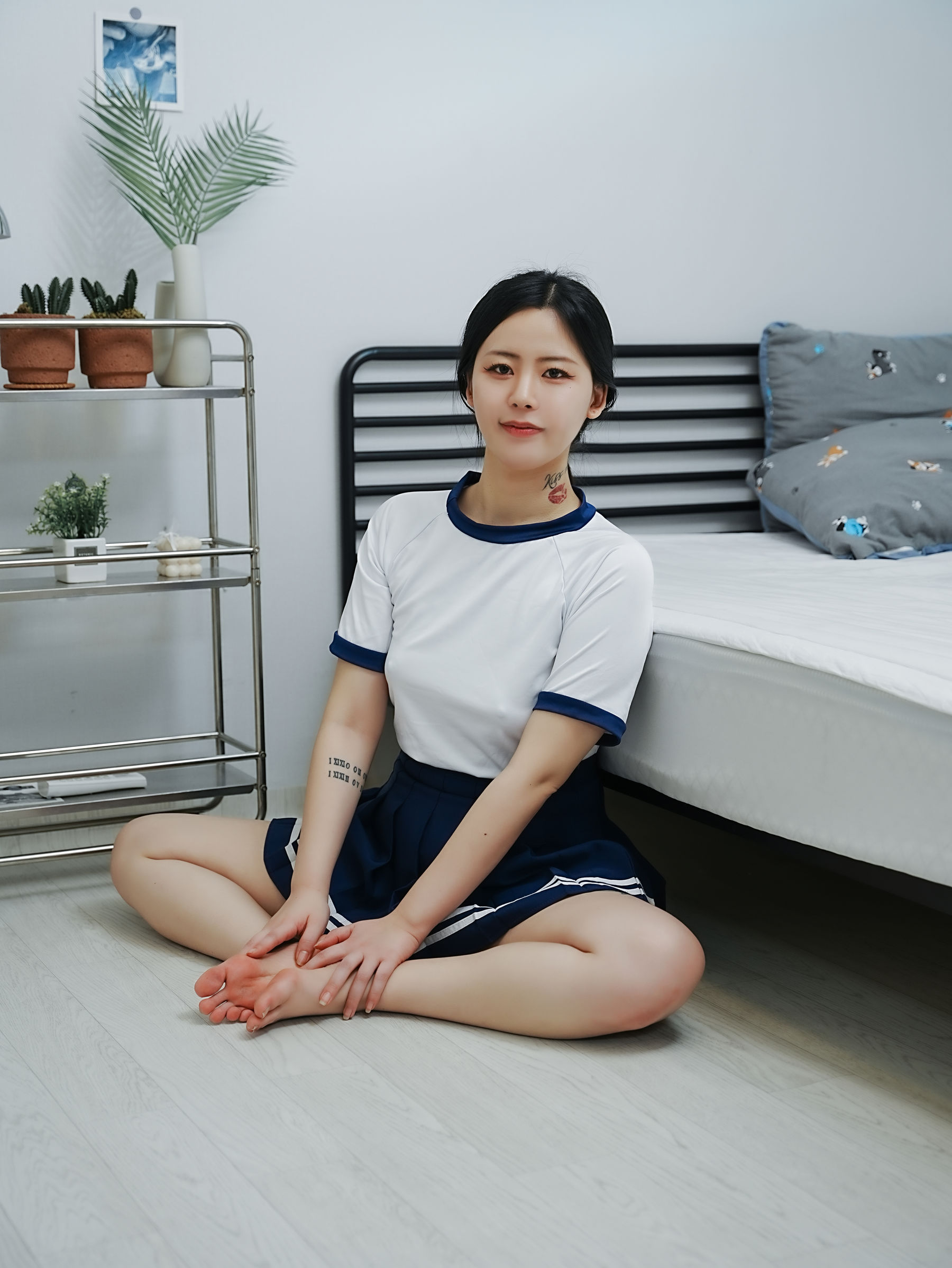 Choi Ri - Vol.01 Bloomers/(72P)