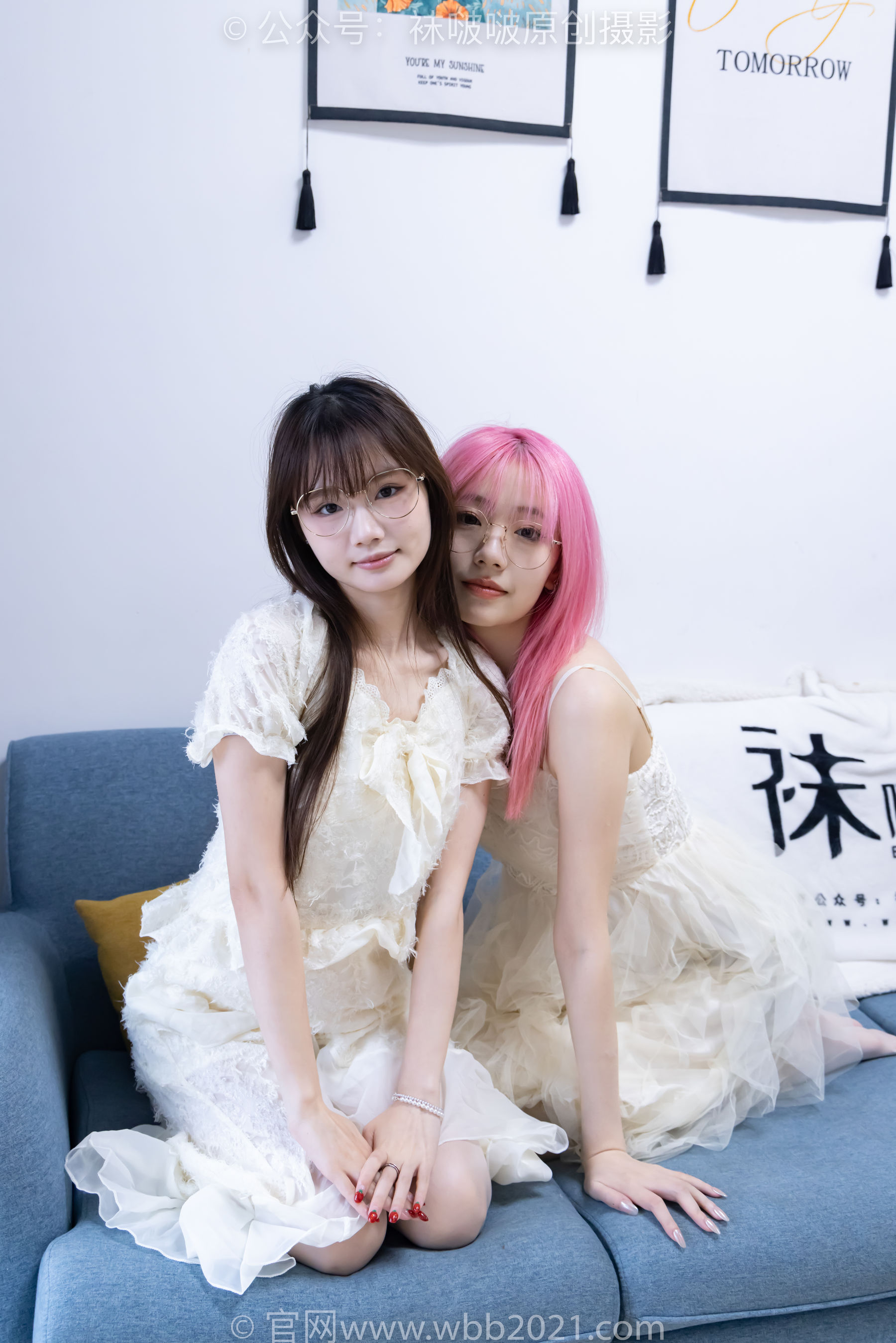 BoBoSocks袜啵啵 No.563 小甜豆&甜甜圈 - 高跟鞋、油亮白丝、裸足/(215P)