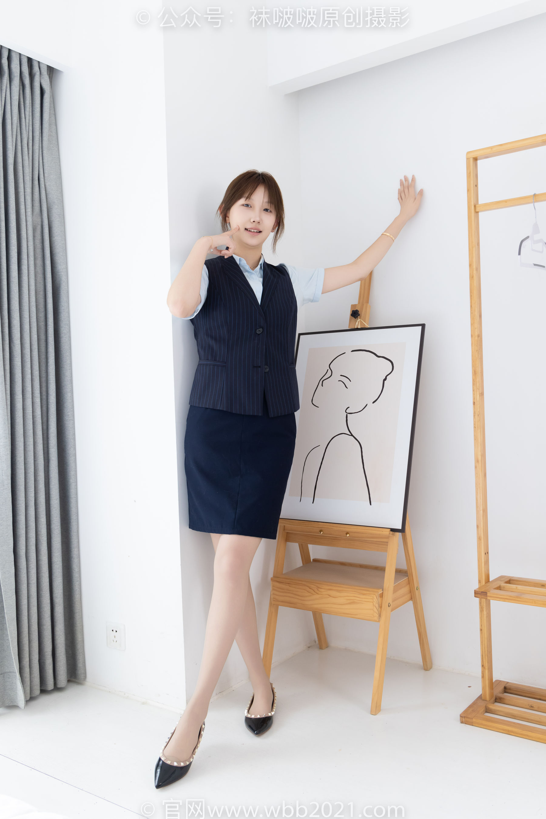 BoBoSocks袜啵啵 No.575 香菜 - 平底鞋、薄灰丝、银行制服/(176P)