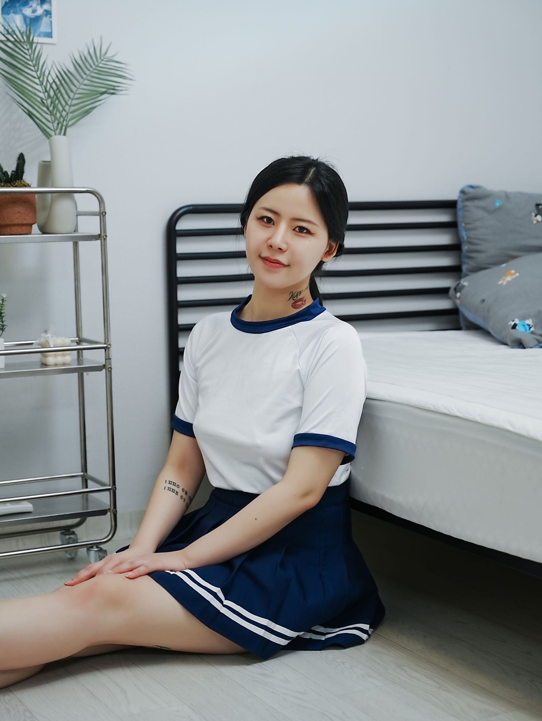 Choi Ri - Vol.01 Bloomers/(72P)