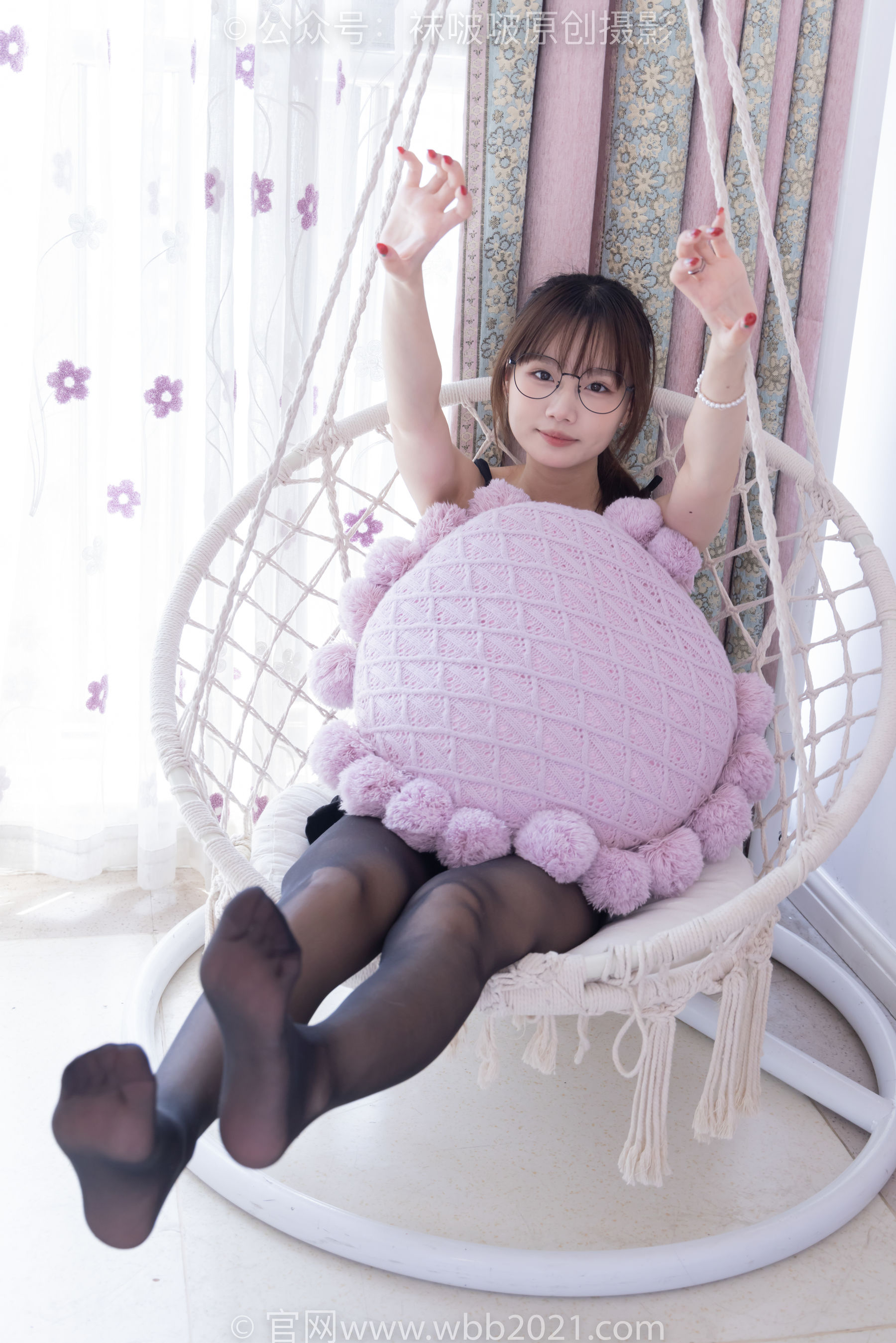 BoBoSocks袜啵啵 No.565 甜甜圈 - 高跟鞋、薄黑丝/(150P)