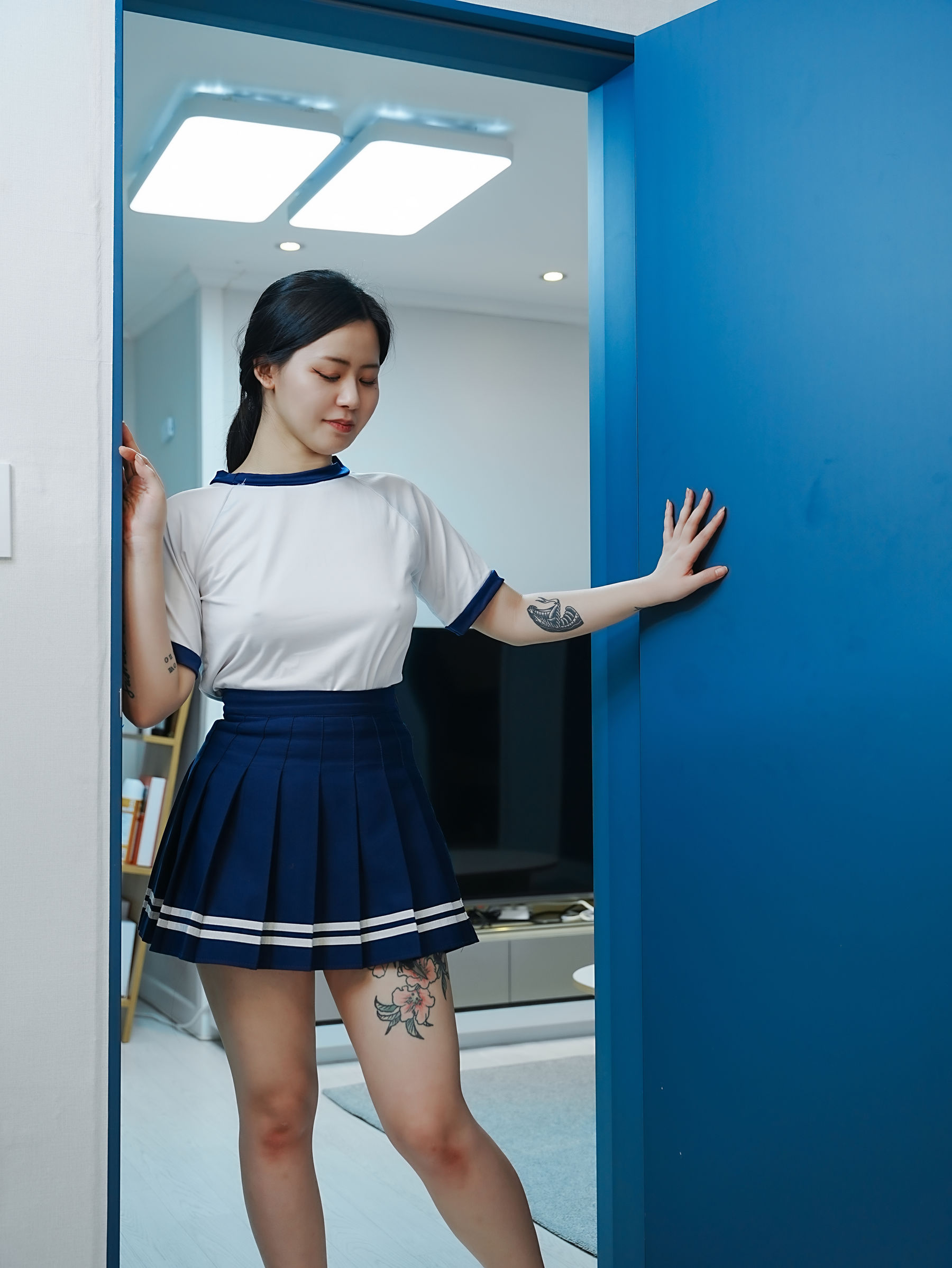 Choi Ri - Vol.01 Bloomers/(72P)