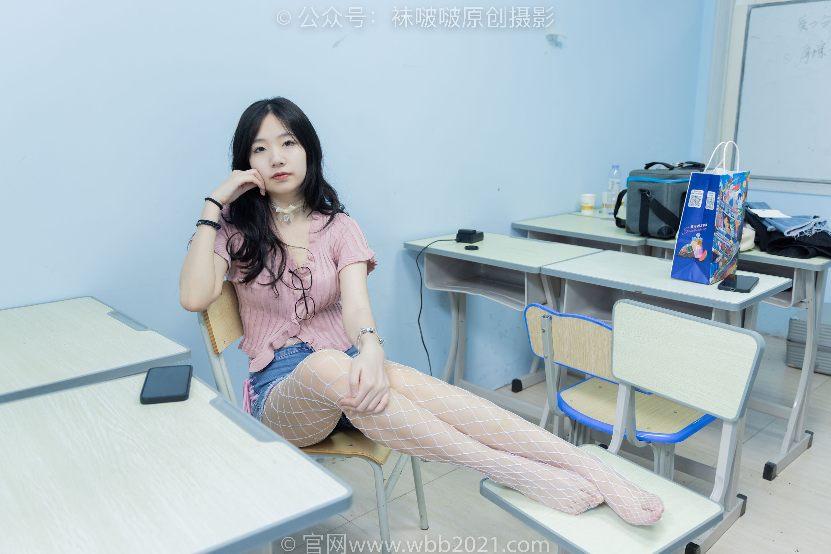 BoBoSocks袜啵啵 No.566 小甜豆 - 高跟鞋、板鞋、白网袜、白蕾丝袜、校服/(146P)