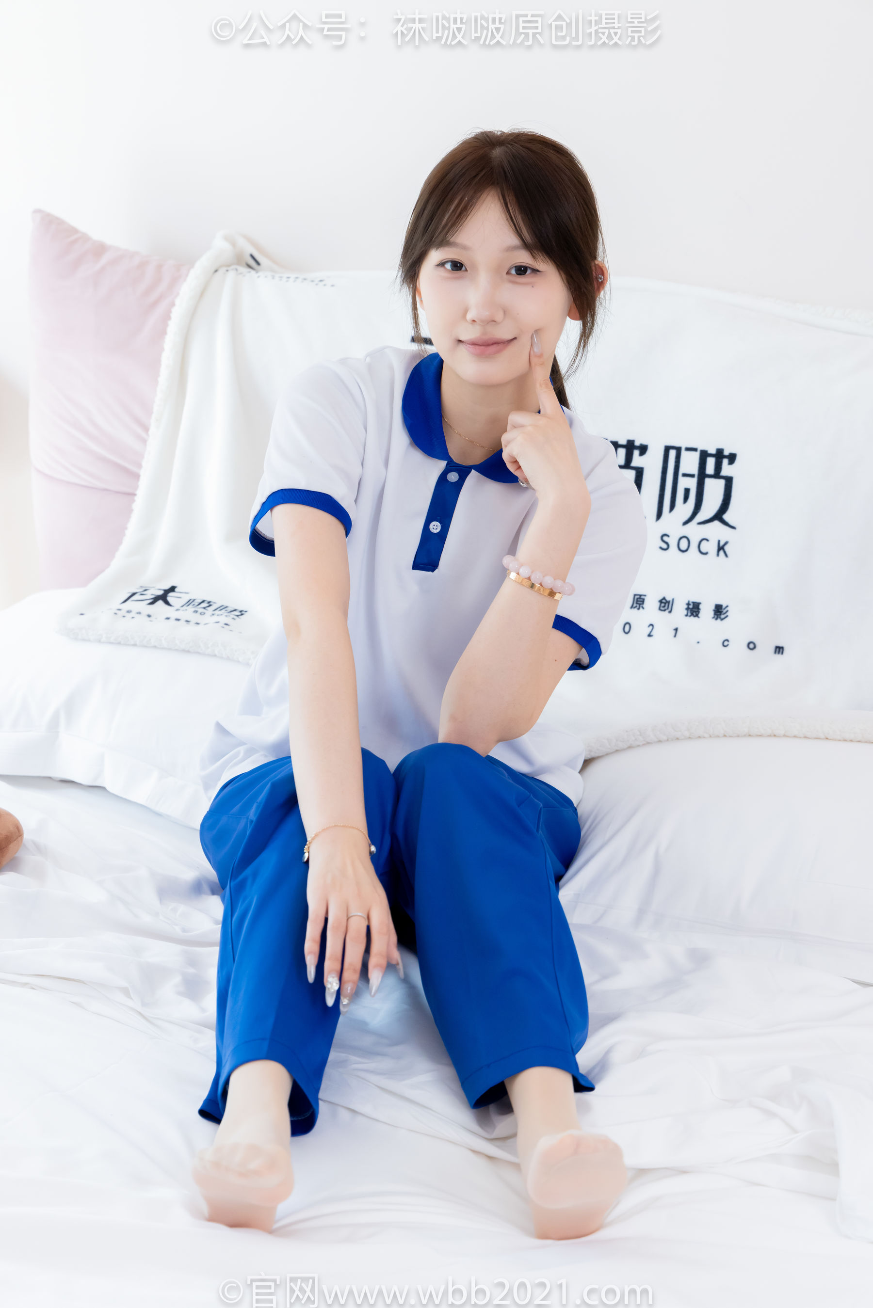 BoBoSocks袜啵啵 No.569 香菜 - 校服、板鞋、白棉袜、薄肉丝/(157P)