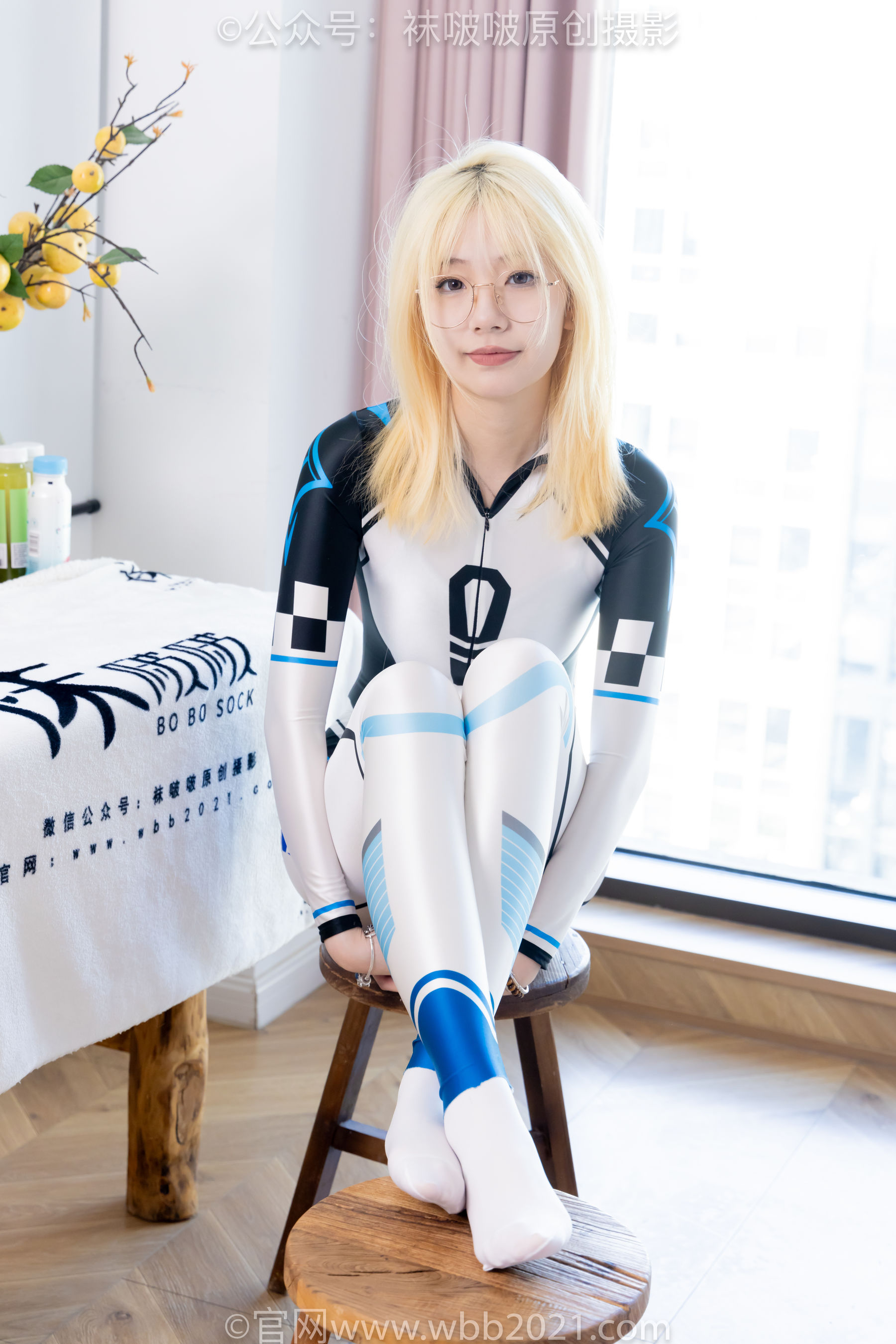 BoBoSocks袜啵啵 No.568 小甜豆 - 连体服、高跟鞋、厚白丝/(148P)