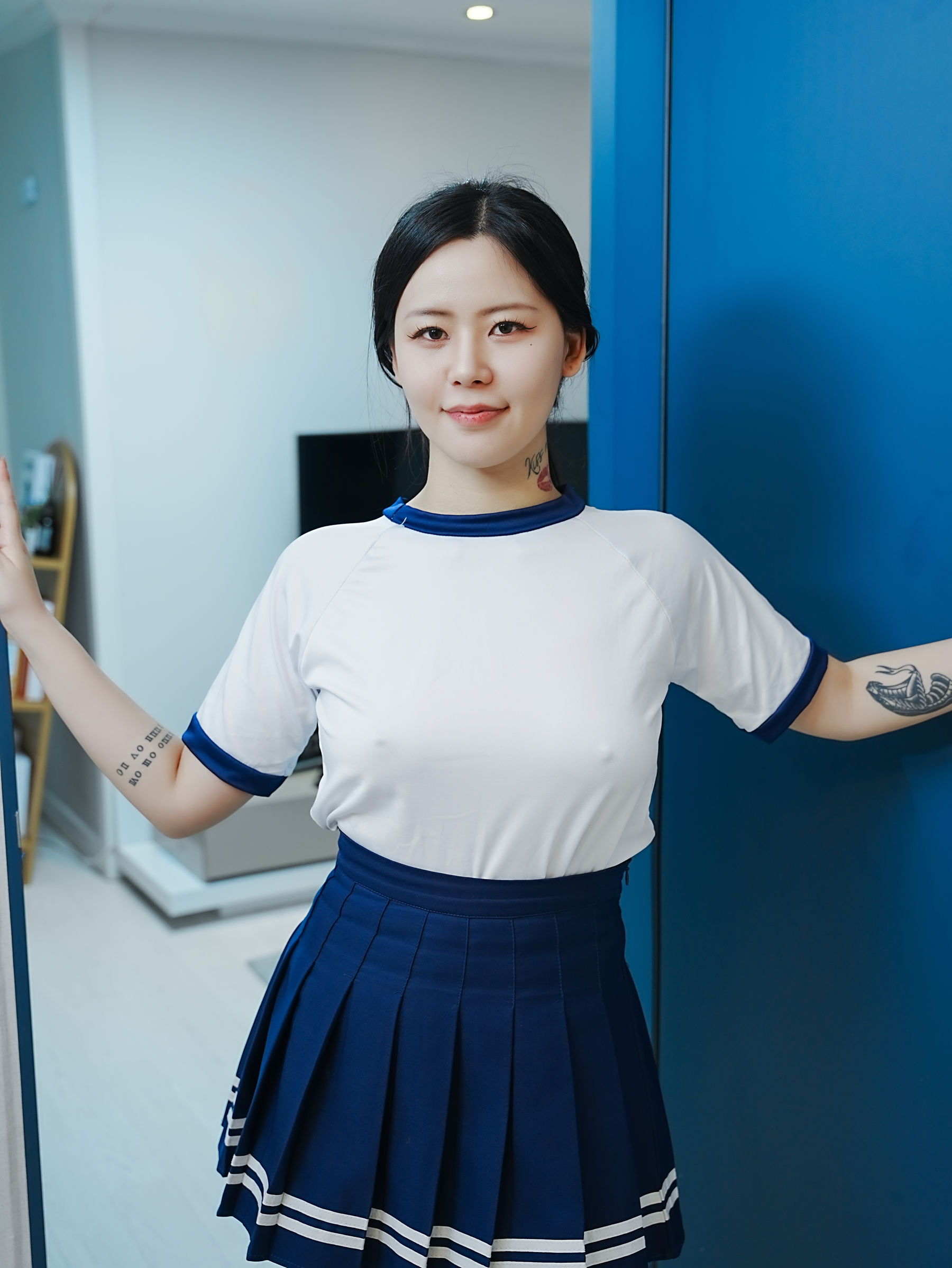 Choi Ri - Vol.01 Bloomers/(72P)