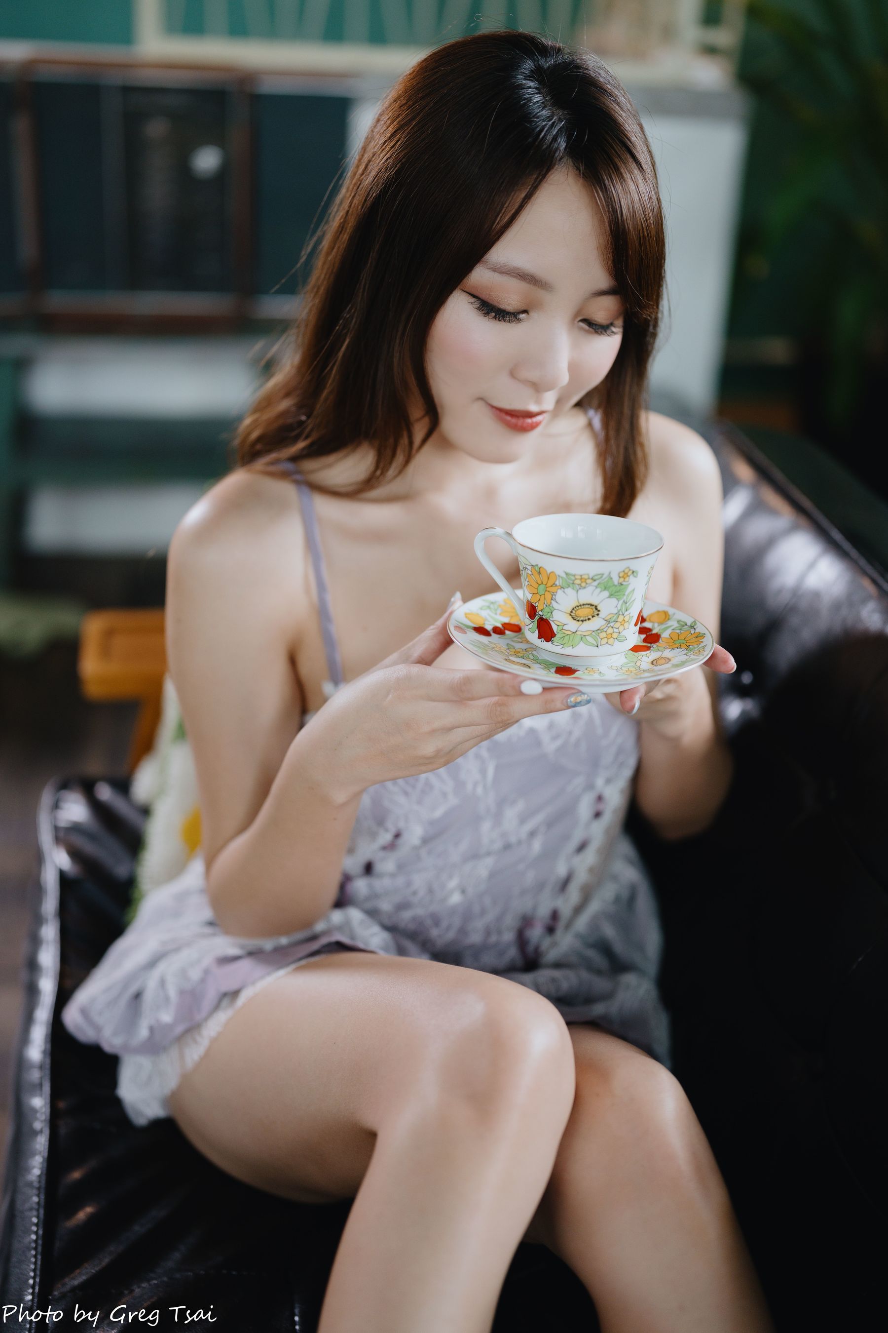 Ashley - 紫色吊带/(118P)