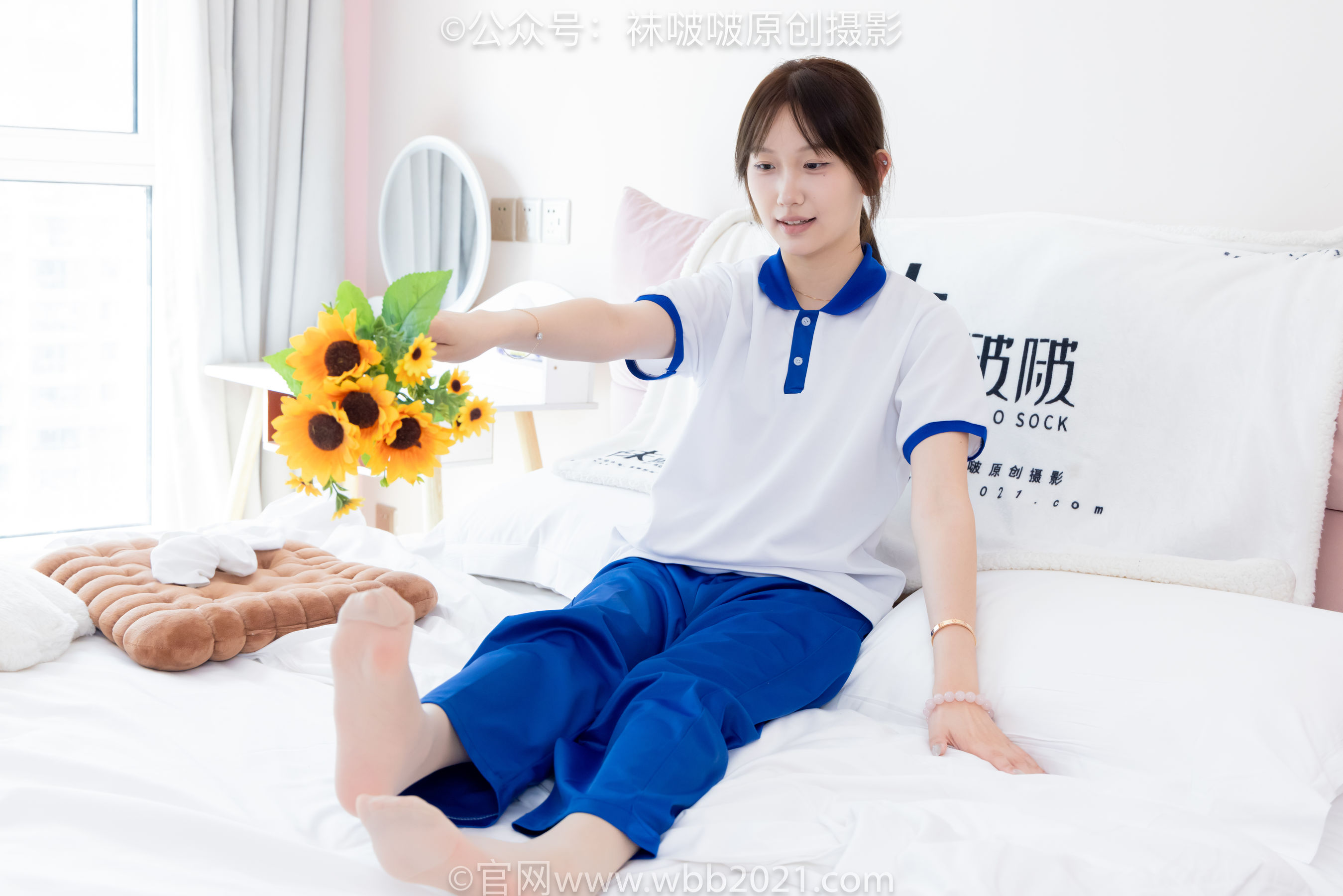 BoBoSocks袜啵啵 No.569 香菜 - 校服、板鞋、白棉袜、薄肉丝/(157P)