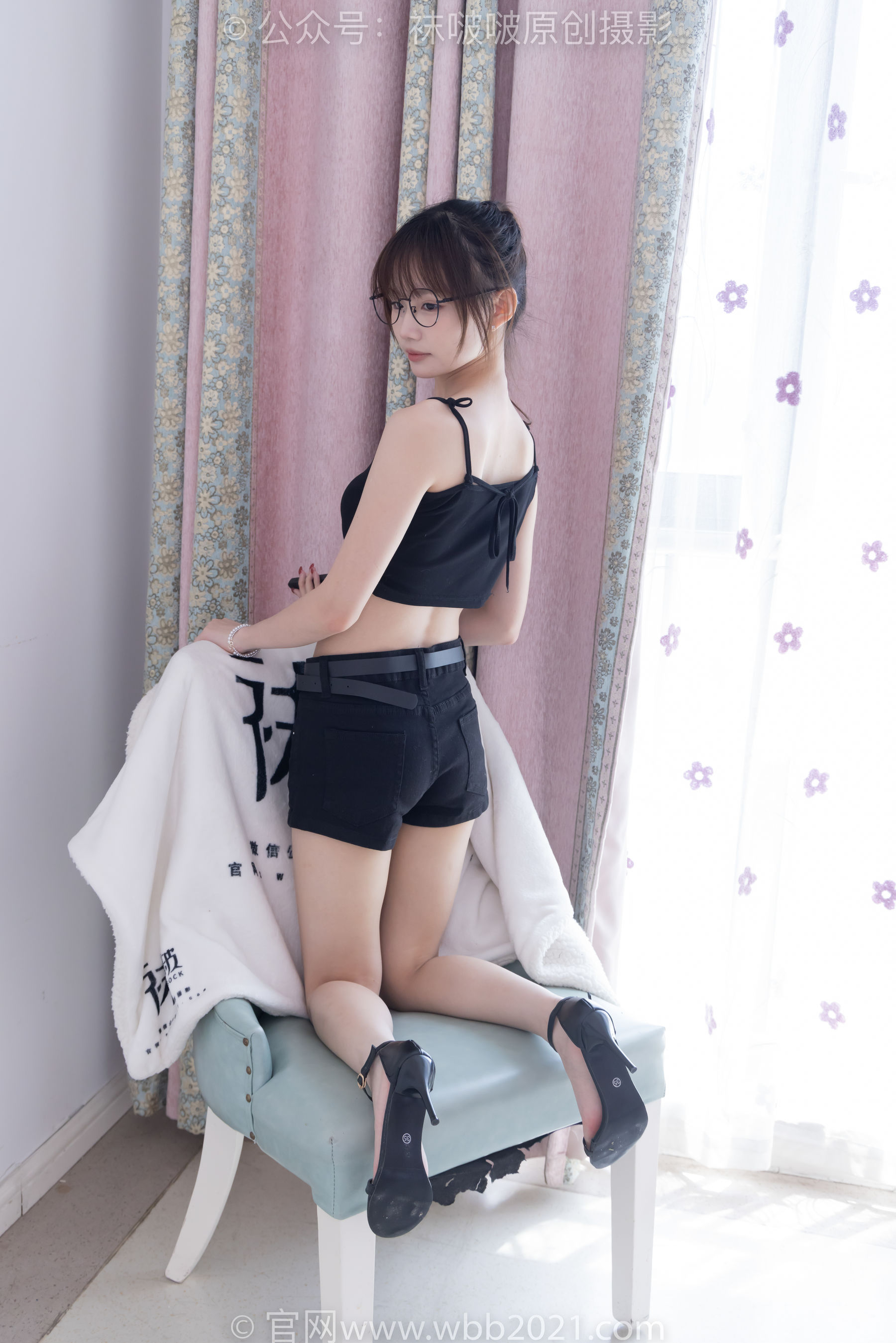 BoBoSocks袜啵啵 No.565 甜甜圈 - 高跟鞋、薄黑丝/(150P)