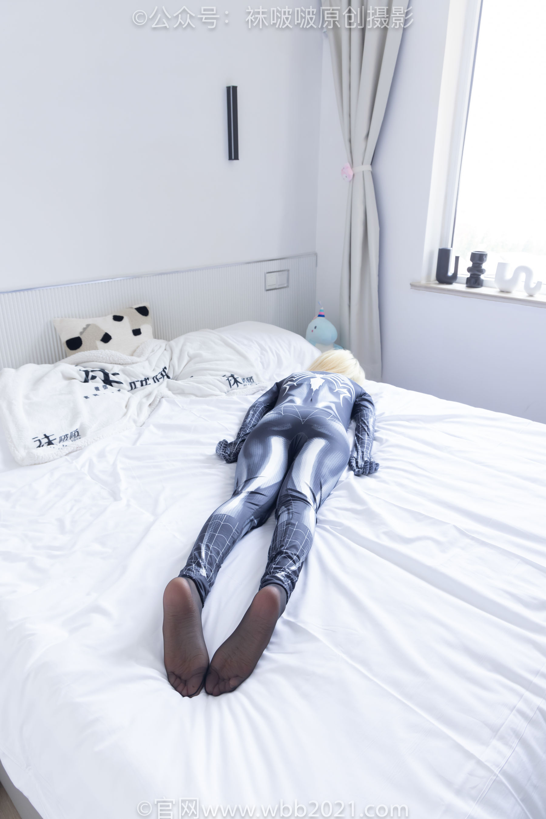 BoBoSocks袜啵啵 No.572 小甜豆 - 连体服、长靴、薄黑丝/(181P)