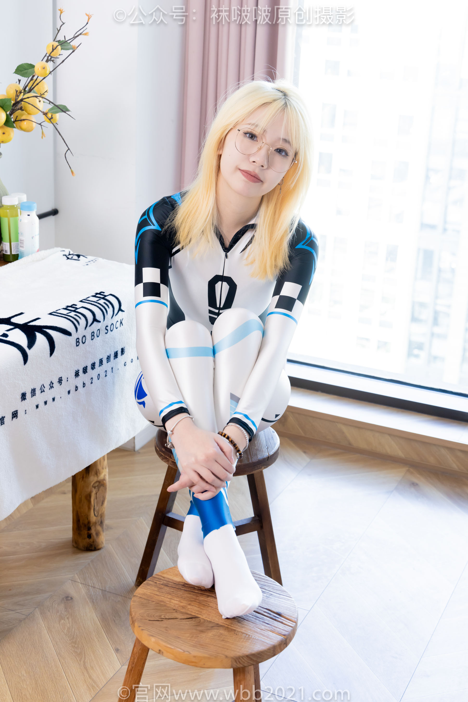 BoBoSocks袜啵啵 No.568 小甜豆 - 连体服、高跟鞋、厚白丝/(148P)