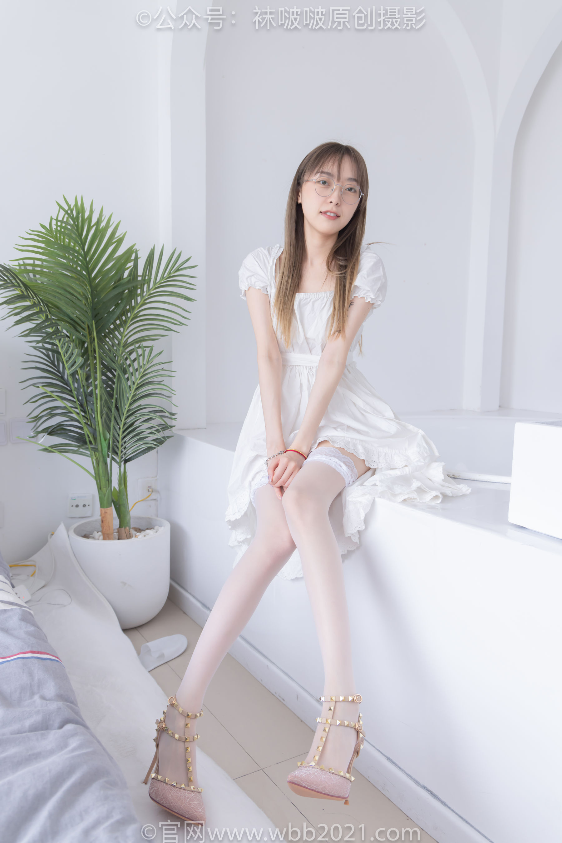 BoBoSocks袜啵啵 No.571 稚予 - 高跟鞋、薄肉丝、大腿薄白丝/(140P)