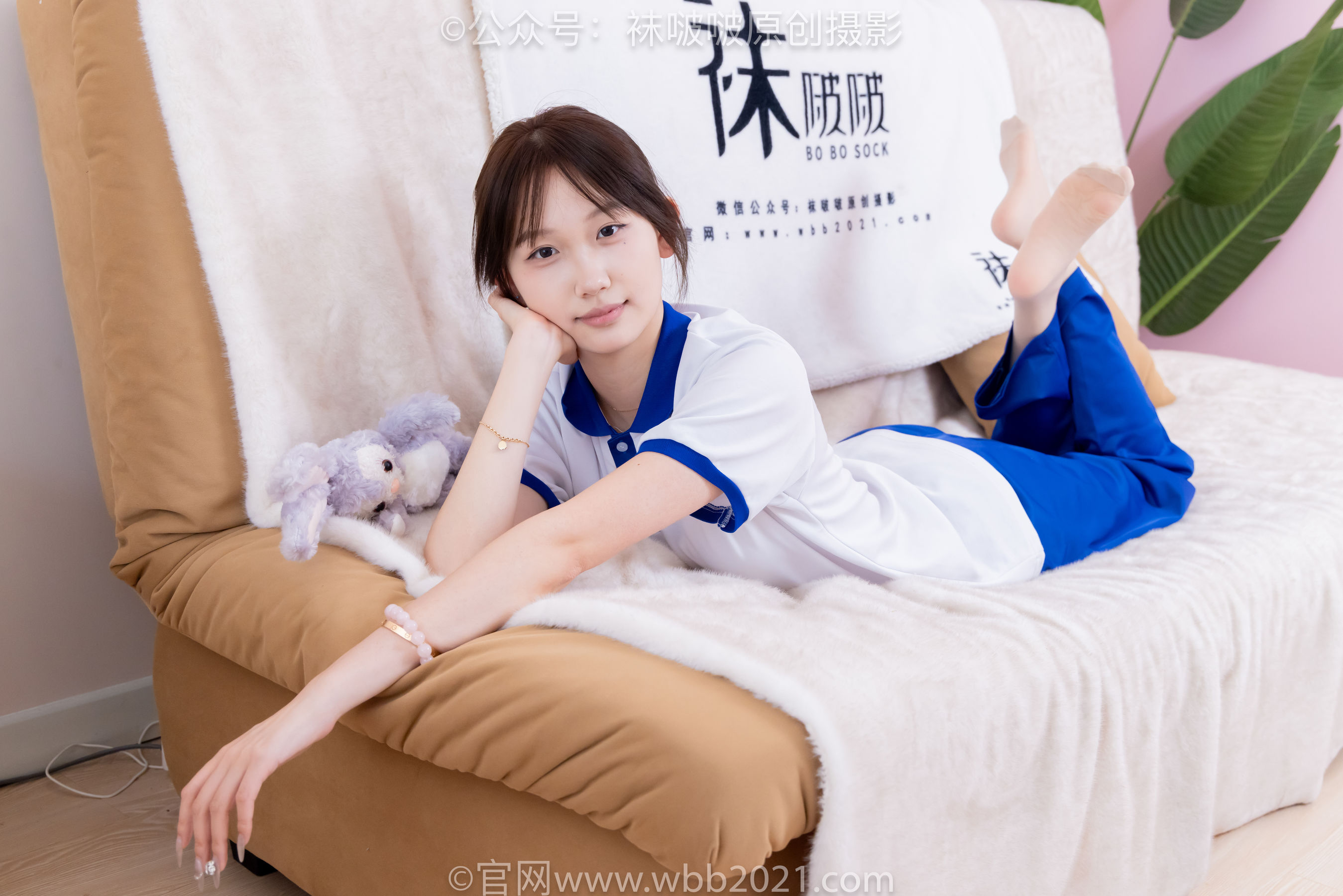 BoBoSocks袜啵啵 No.569 香菜 - 校服、板鞋、白棉袜、薄肉丝/(157P)