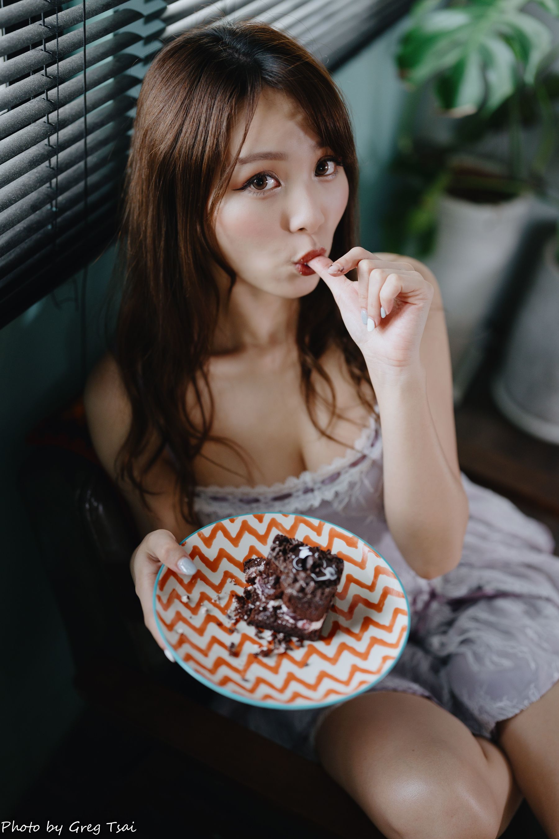 Ashley - 紫色吊带/(118P)