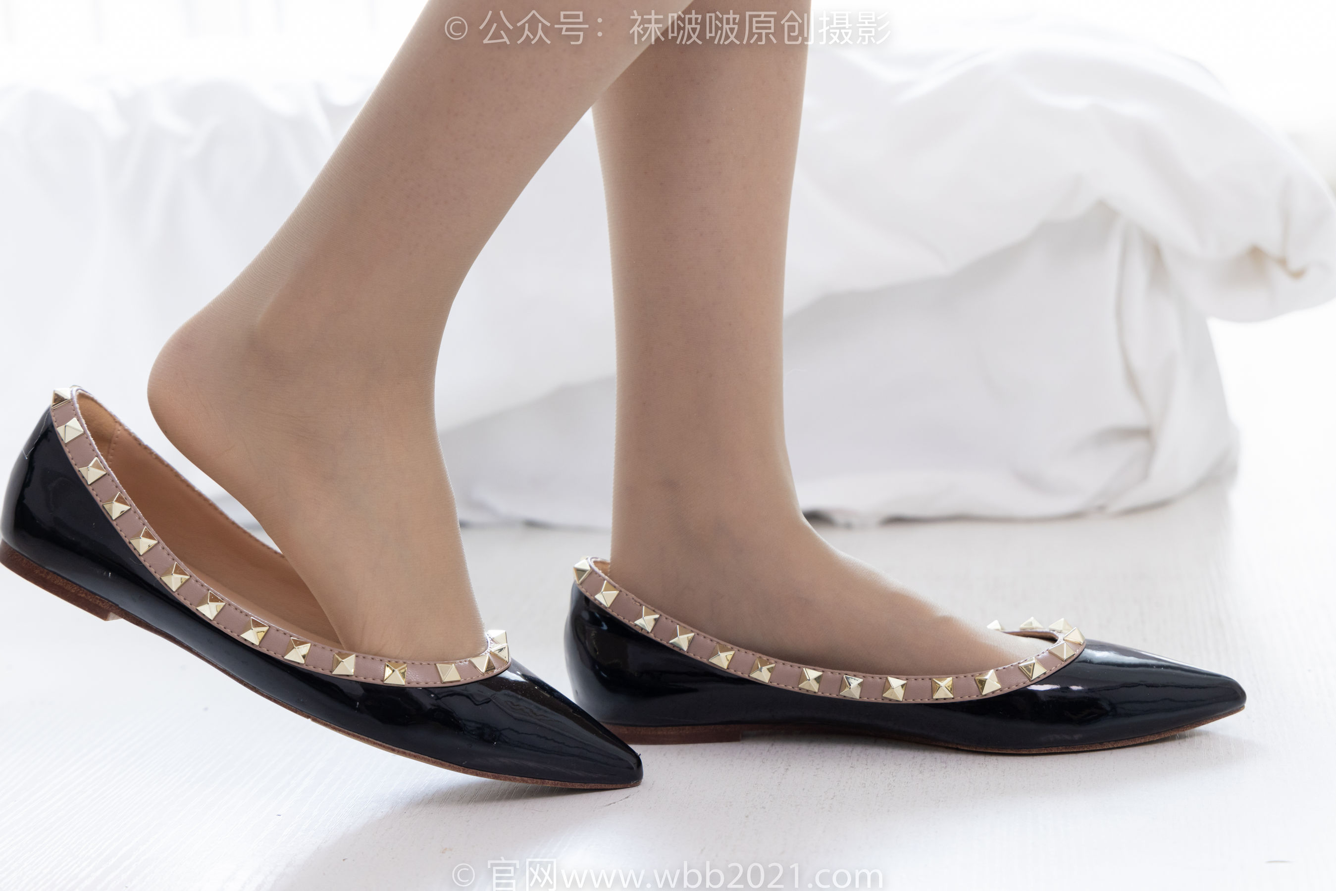 BoBoSocks袜啵啵 No.575 香菜 - 平底鞋、薄灰丝、银行制服/(176P)