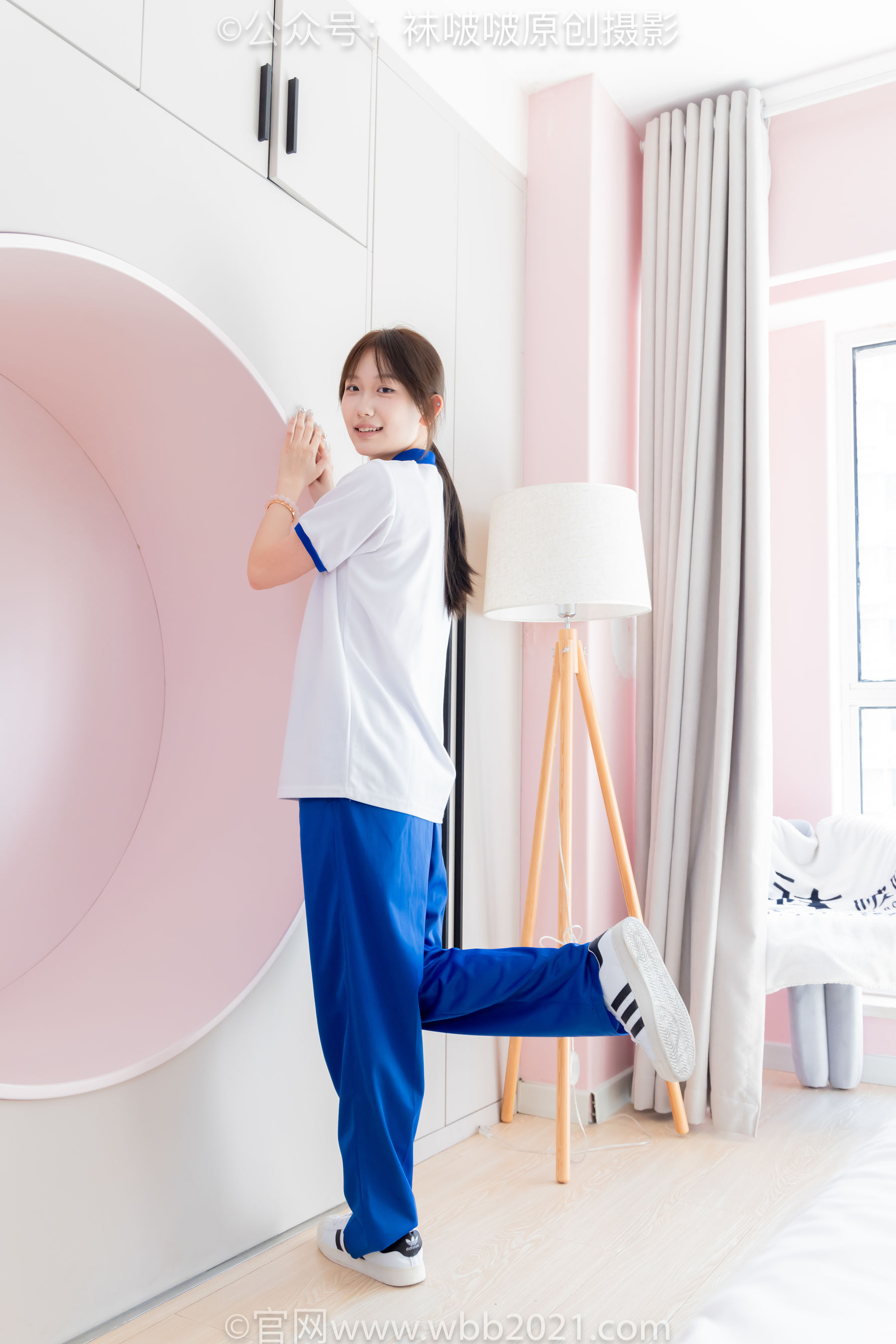 BoBoSocks袜啵啵 No.569 香菜 - 校服、板鞋、白棉袜、薄肉丝/(157P)