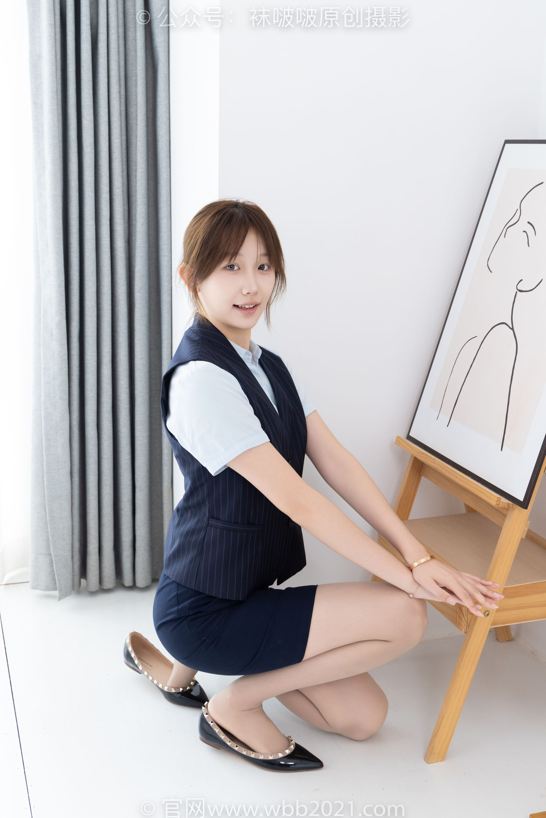 BoBoSocks袜啵啵 No.575 香菜 - 平底鞋、薄灰丝、银行制服/(176P)