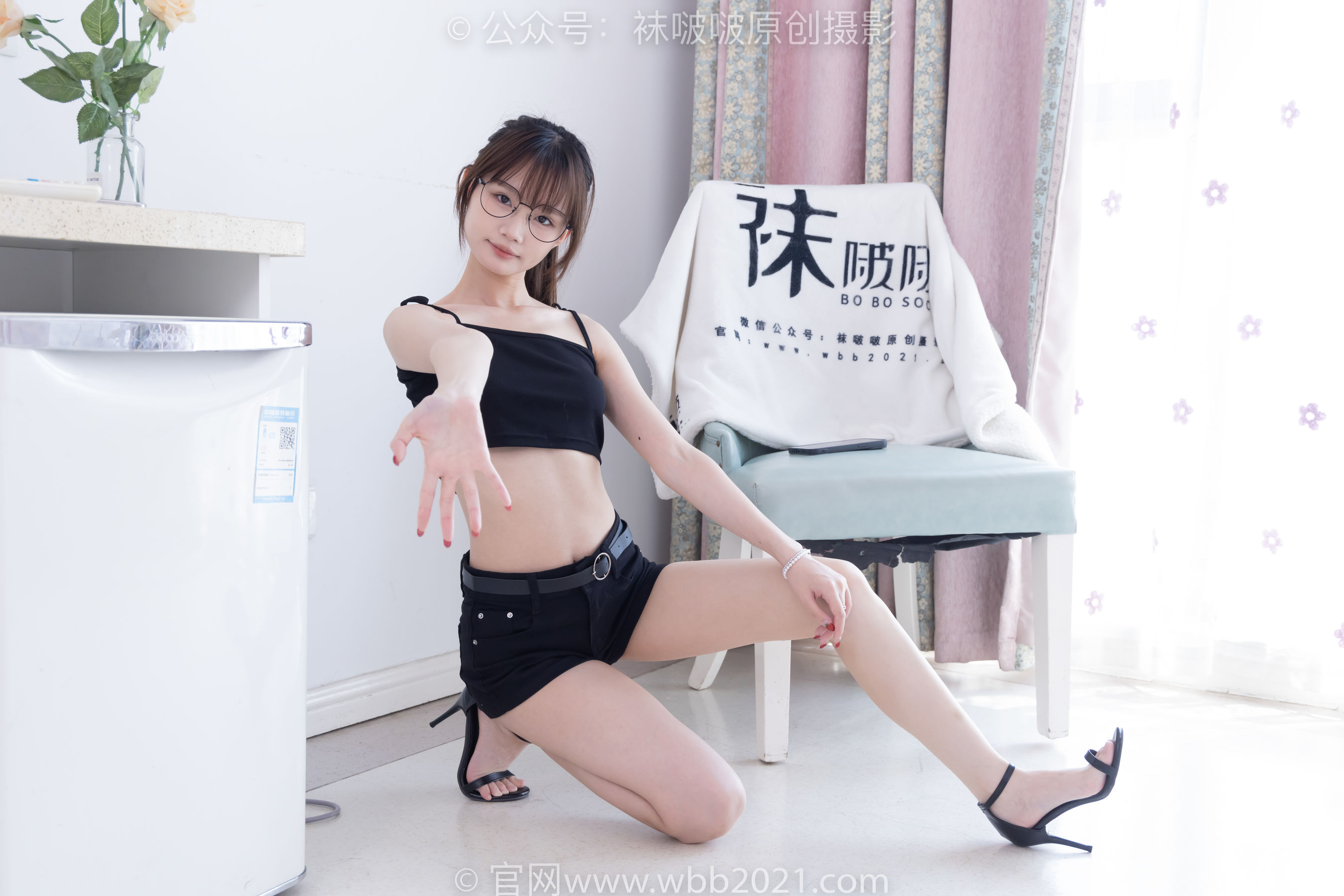 BoBoSocks袜啵啵 No.565 甜甜圈 - 高跟鞋、薄黑丝/(150P)