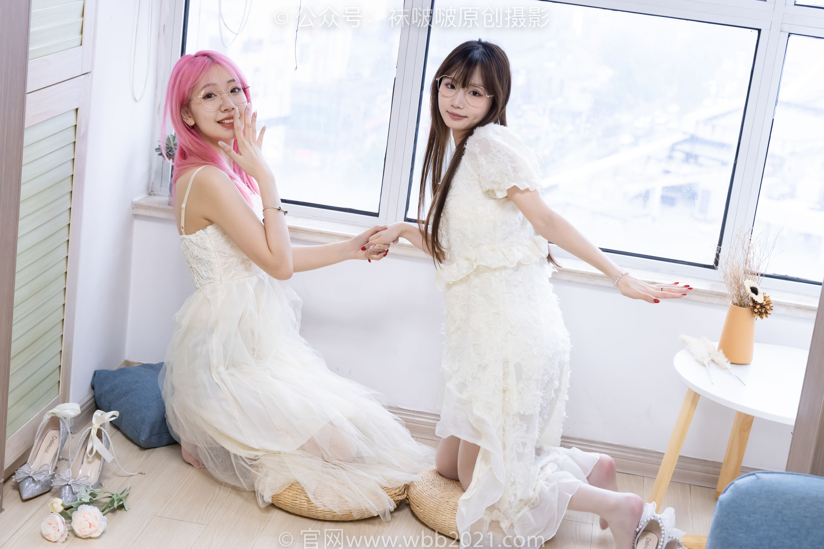 BoBoSocks袜啵啵 No.563 小甜豆&甜甜圈 - 高跟鞋、油亮白丝、裸足/(215P)