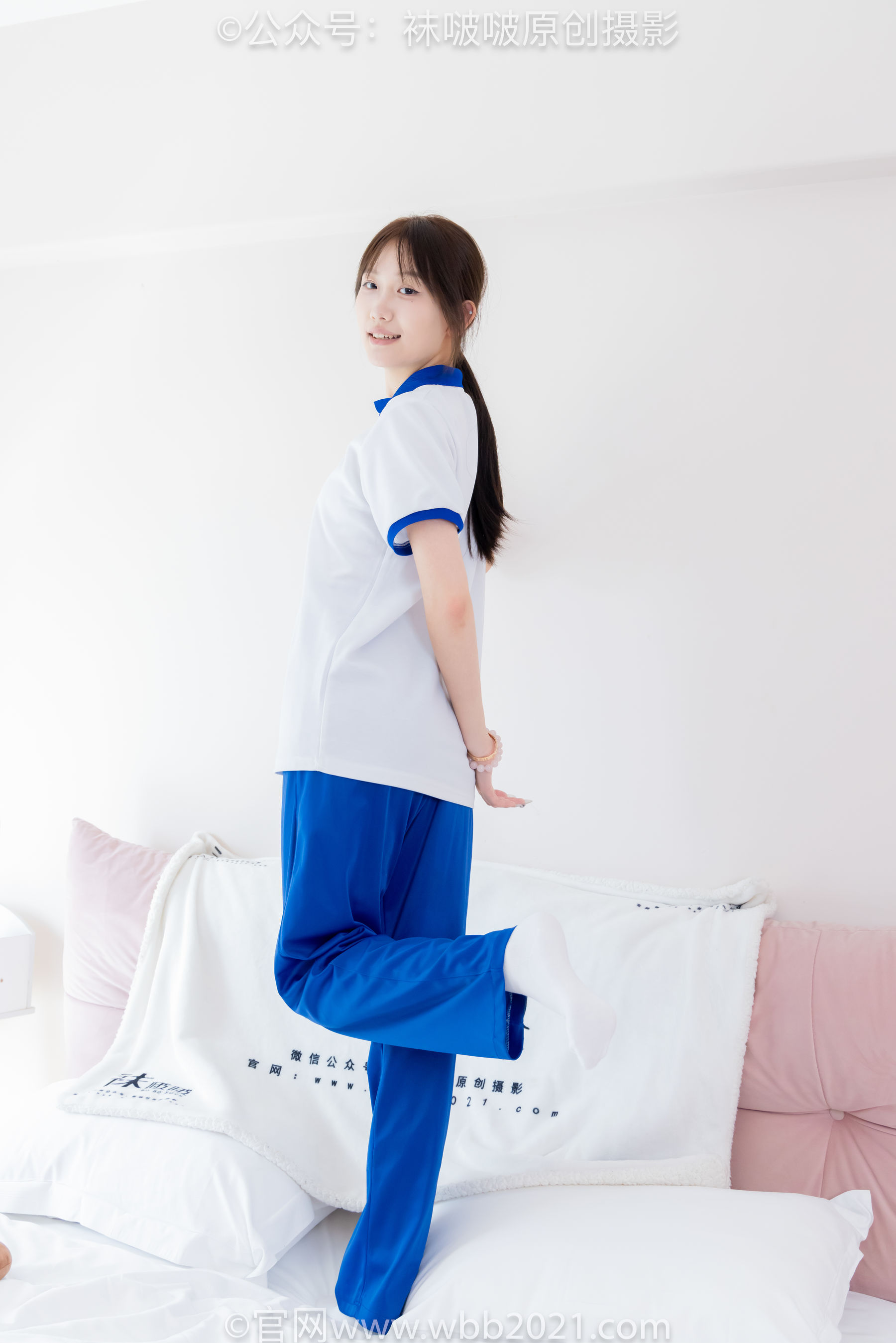 BoBoSocks袜啵啵 No.569 香菜 - 校服、板鞋、白棉袜、薄肉丝/(157P)