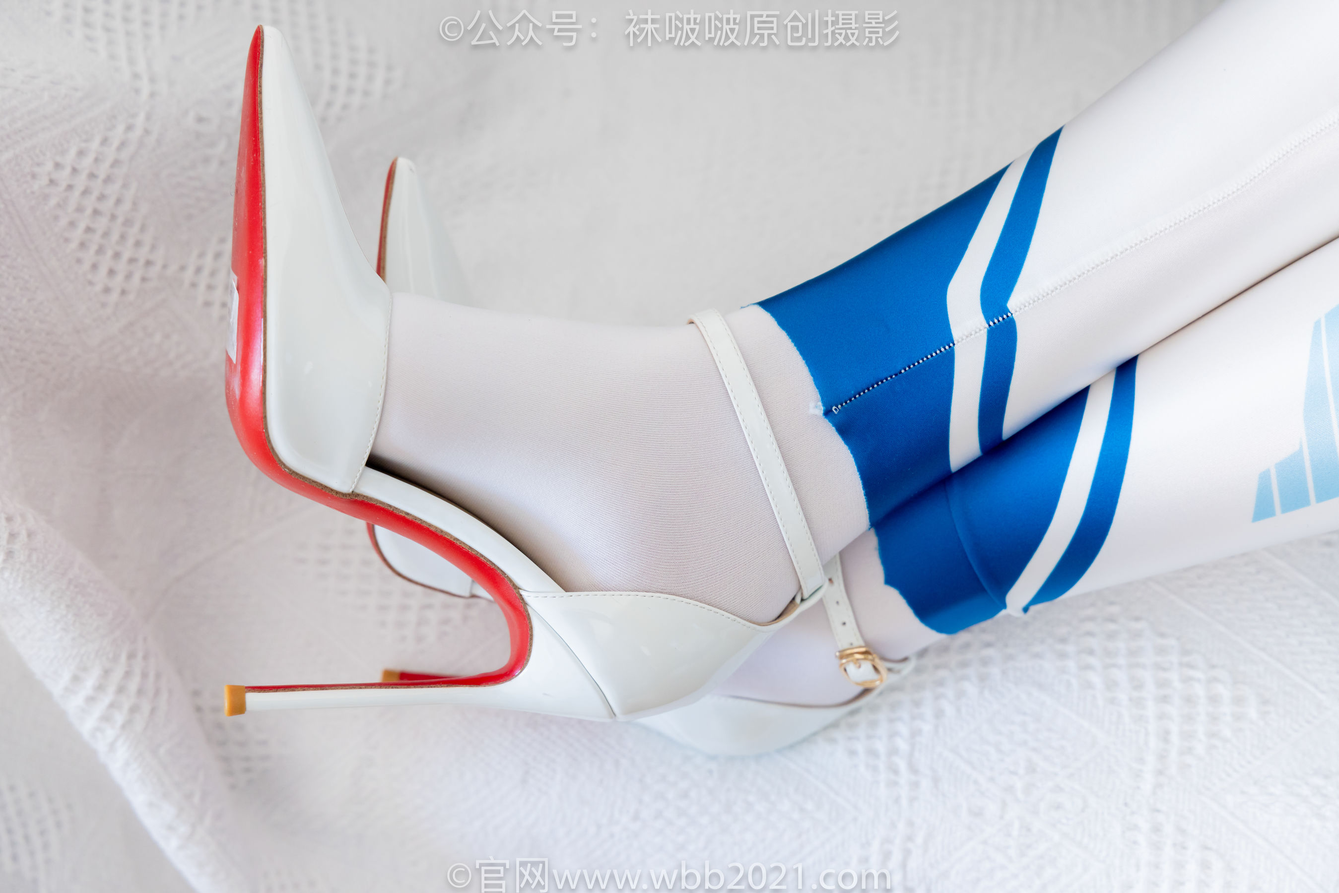 BoBoSocks袜啵啵 No.568 小甜豆 - 连体服、高跟鞋、厚白丝/(148P)