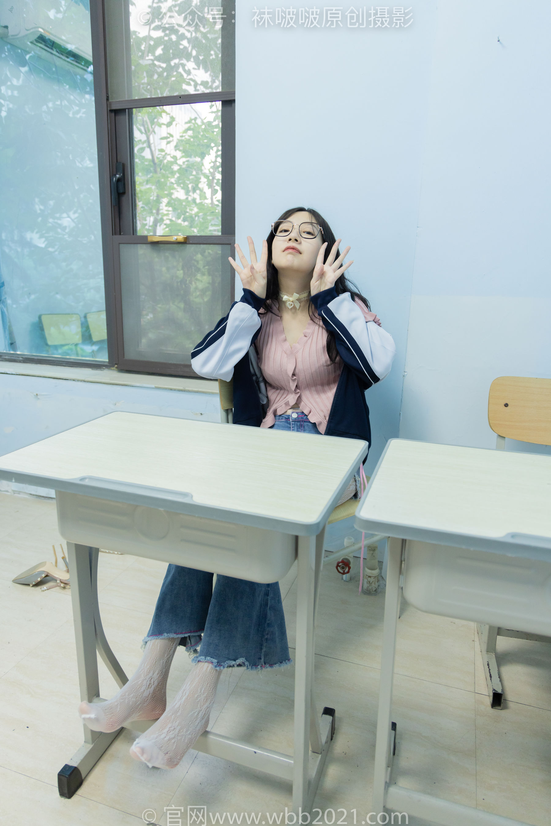 BoBoSocks袜啵啵 No.566 小甜豆 - 高跟鞋、板鞋、白网袜、白蕾丝袜、校服/(146P)