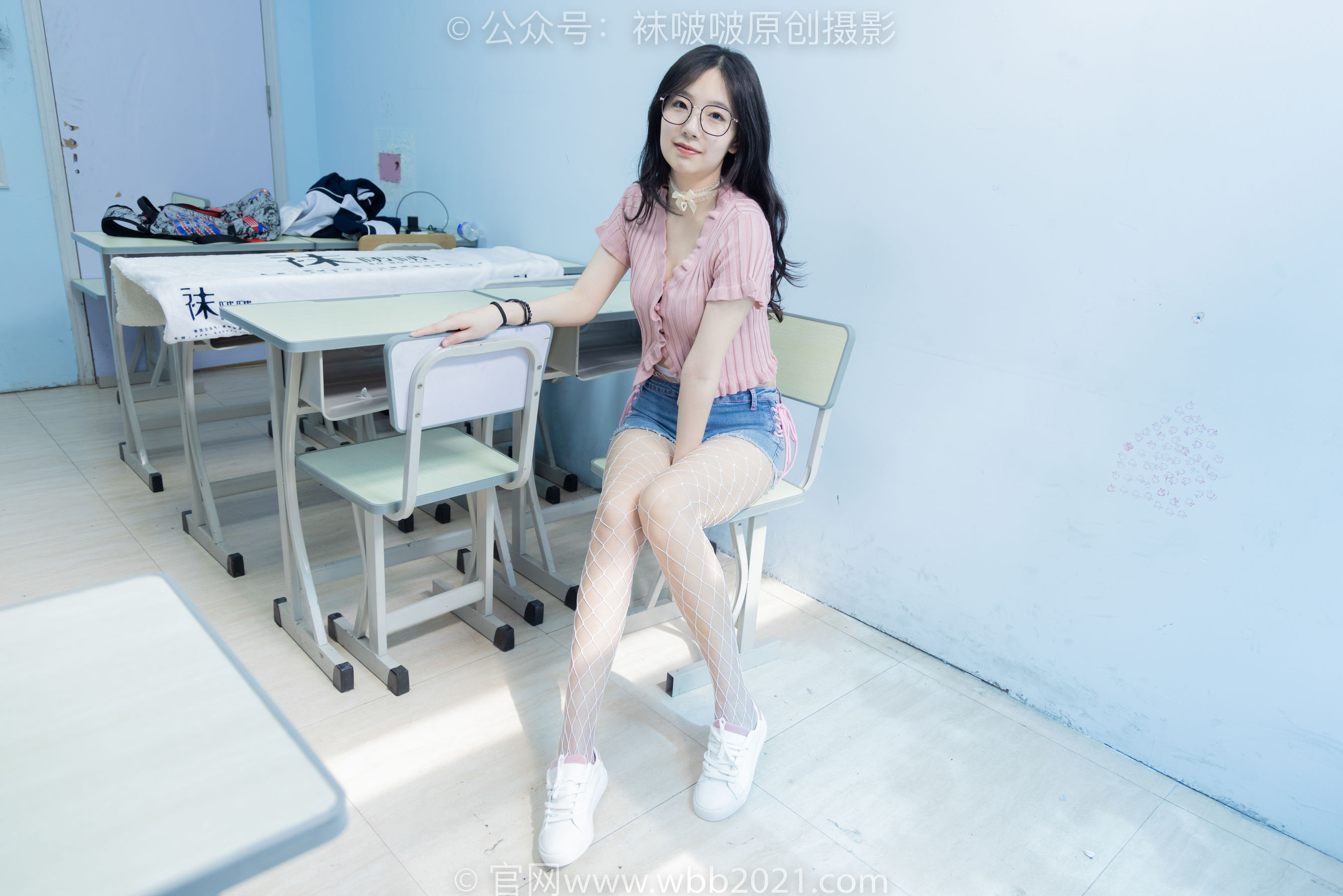 BoBoSocks袜啵啵 No.566 小甜豆 - 高跟鞋、板鞋、白网袜、白蕾丝袜、校服/(146P)