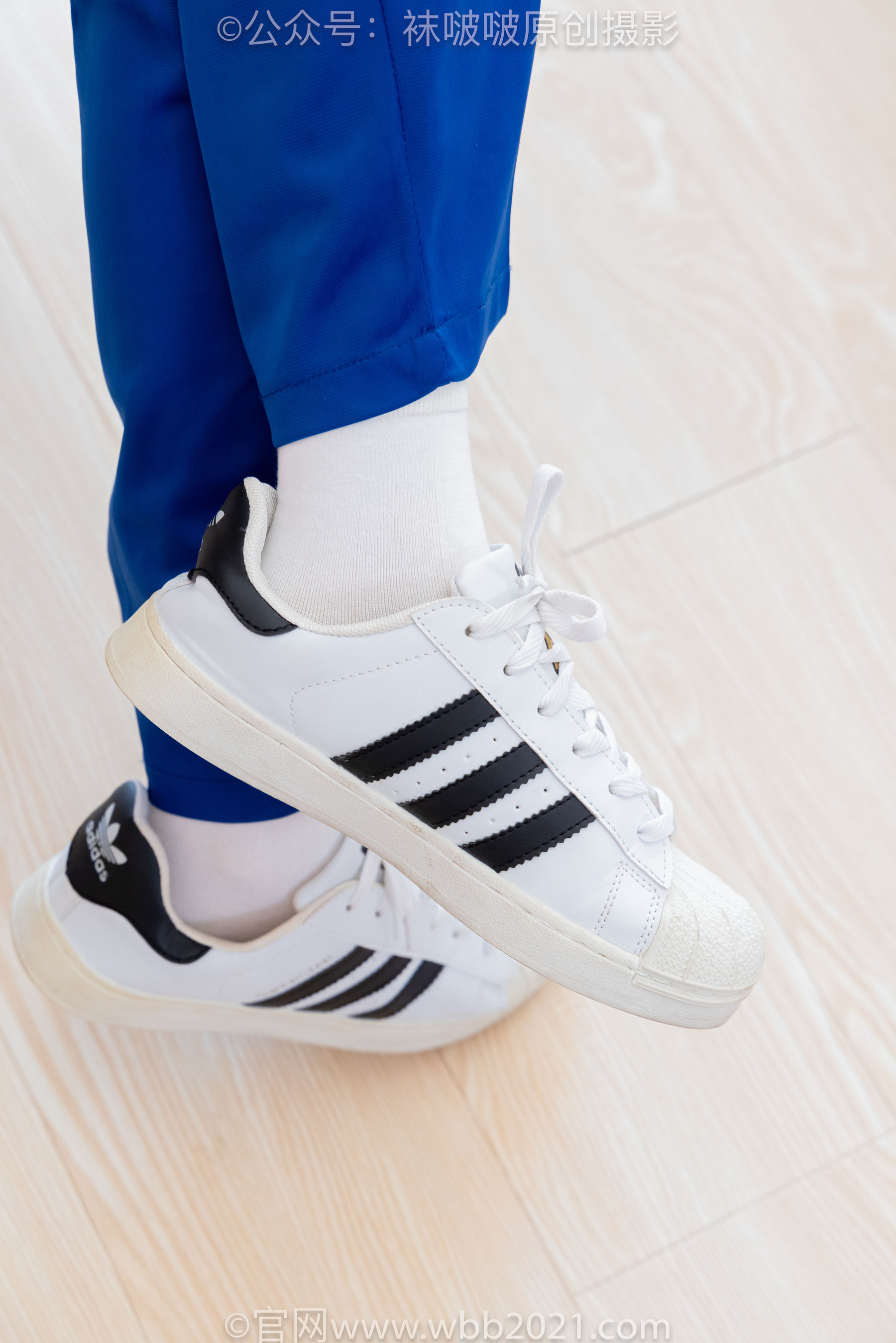 BoBoSocks袜啵啵 No.569 香菜 - 校服、板鞋、白棉袜、薄肉丝/(157P)