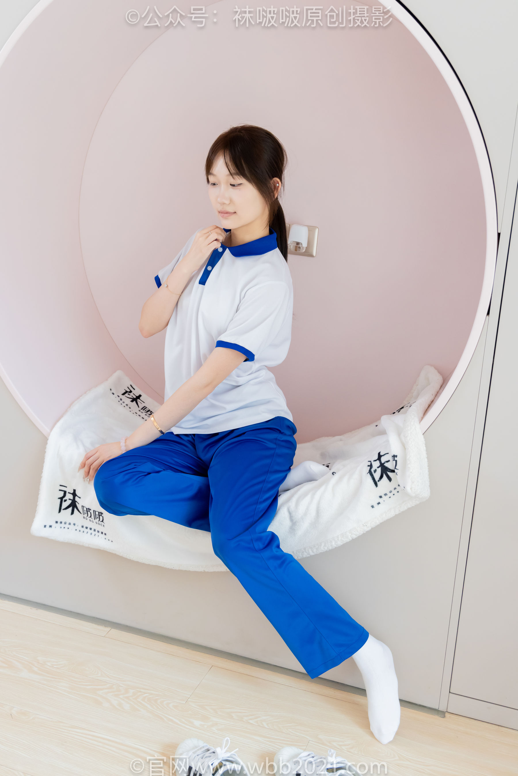 BoBoSocks袜啵啵 No.569 香菜 - 校服、板鞋、白棉袜、薄肉丝/(157P)