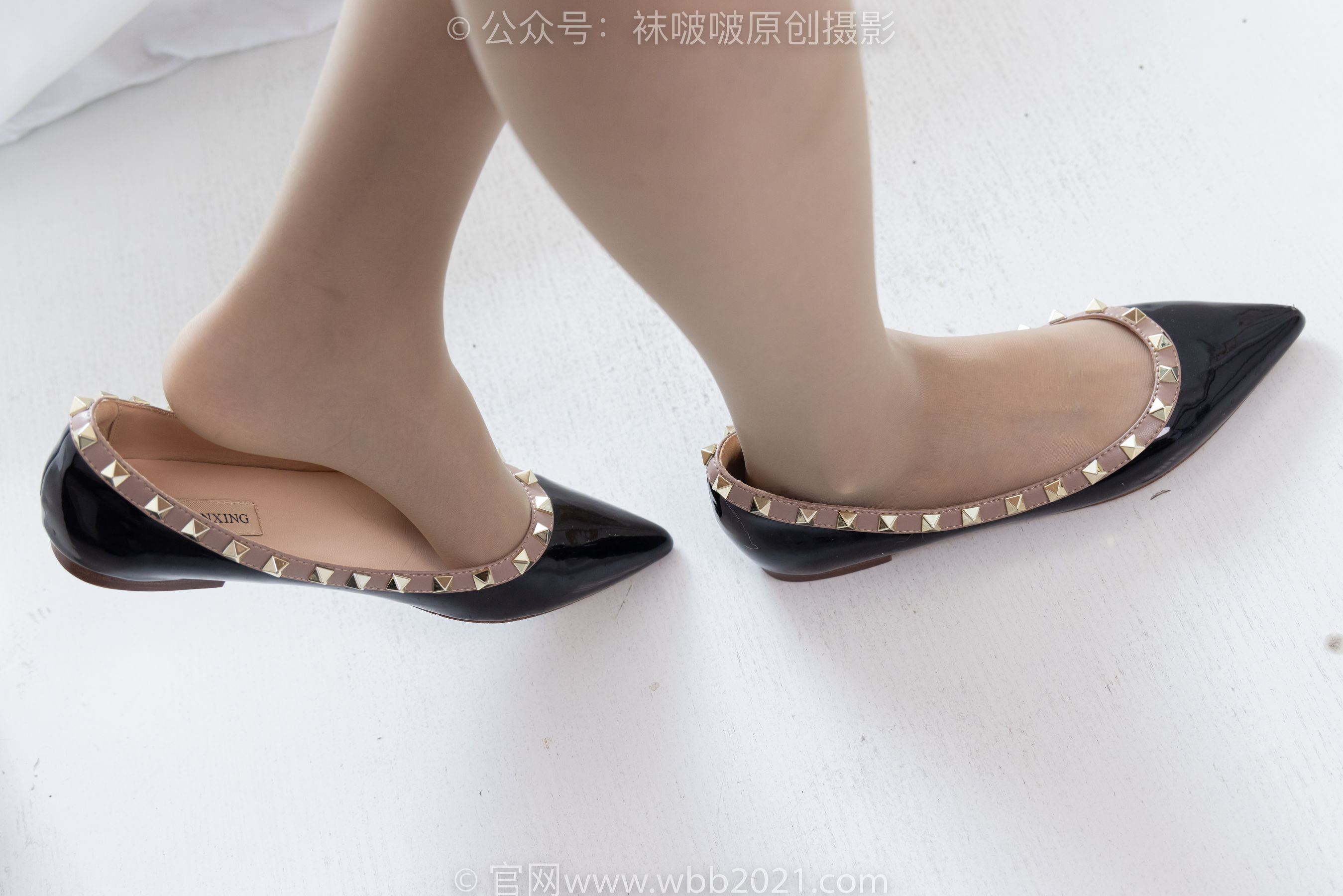 BoBoSocks袜啵啵 No.575 香菜 - 平底鞋、薄灰丝、银行制服/(176P)