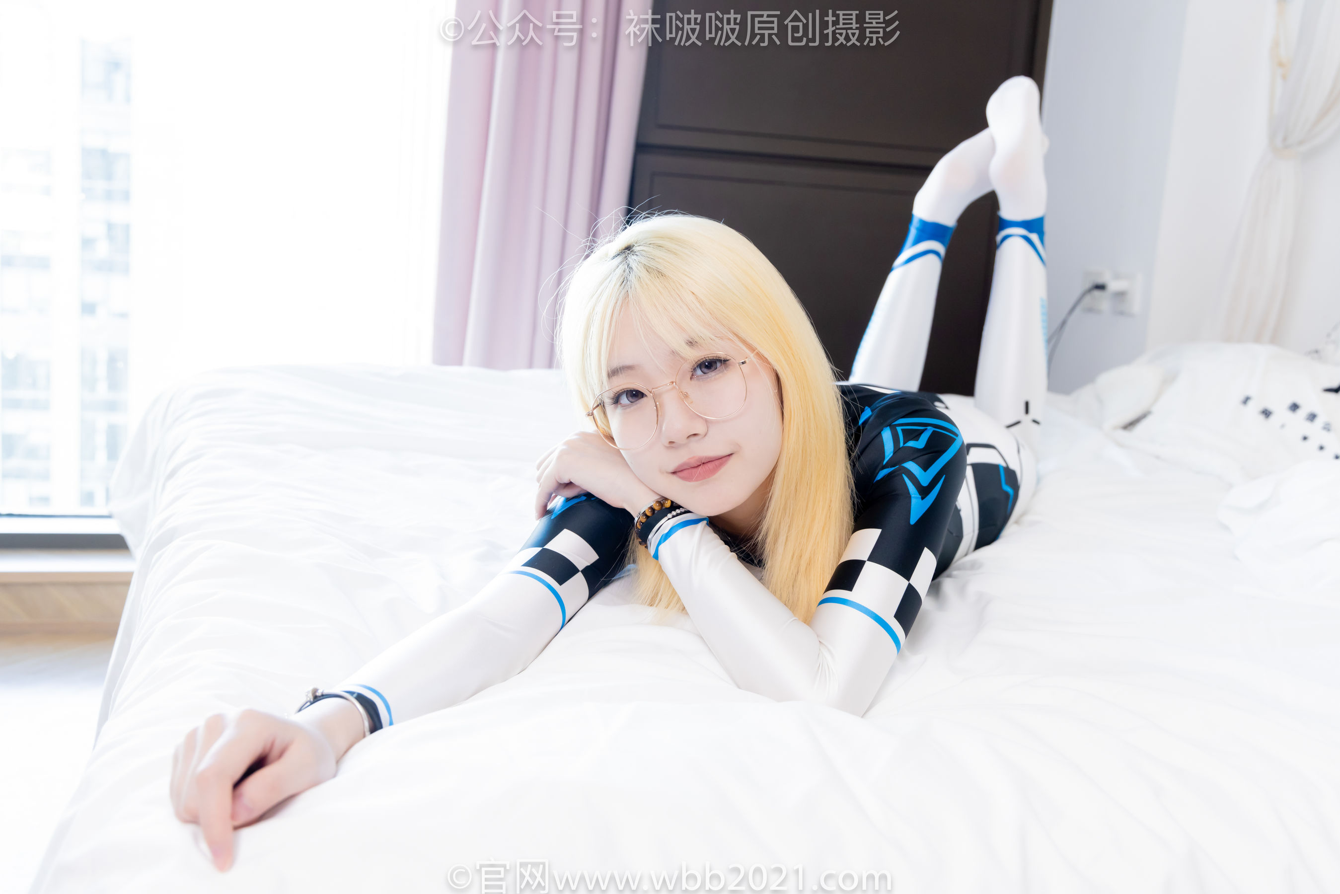 BoBoSocks袜啵啵 No.568 小甜豆 - 连体服、高跟鞋、厚白丝/(148P)