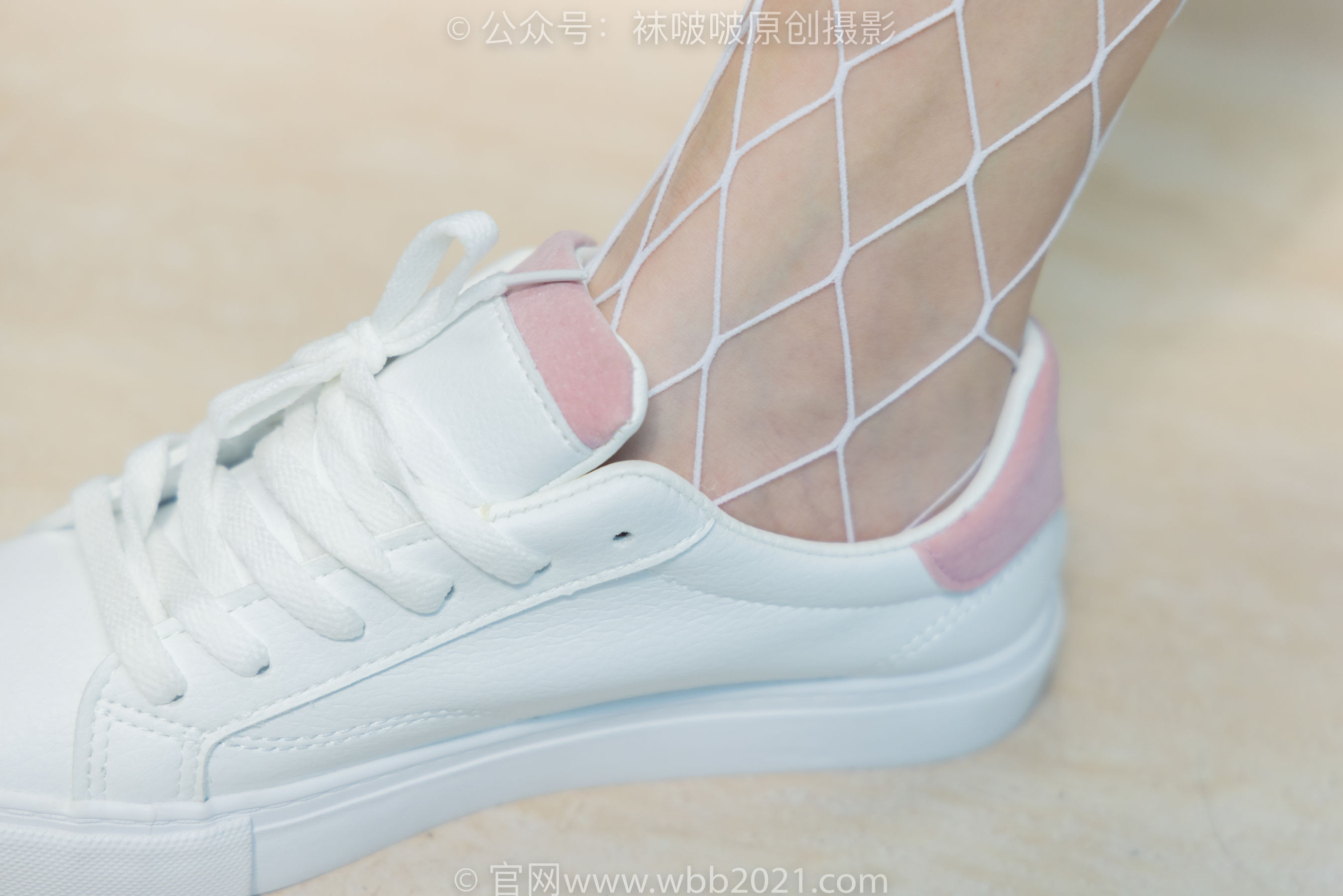 BoBoSocks袜啵啵 No.566 小甜豆 - 高跟鞋、板鞋、白网袜、白蕾丝袜、校服/(146P)