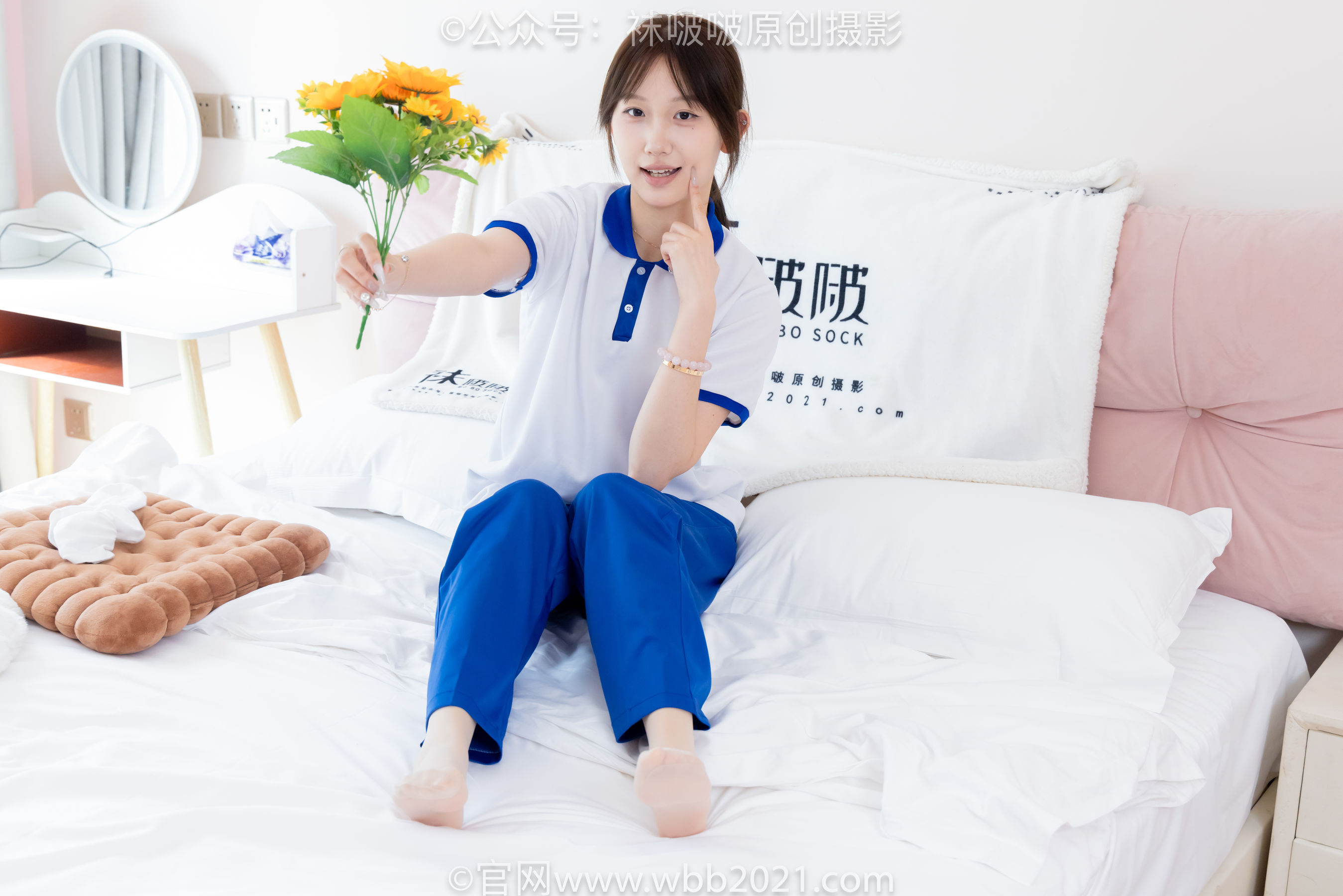 BoBoSocks袜啵啵 No.569 香菜 - 校服、板鞋、白棉袜、薄肉丝/(157P)