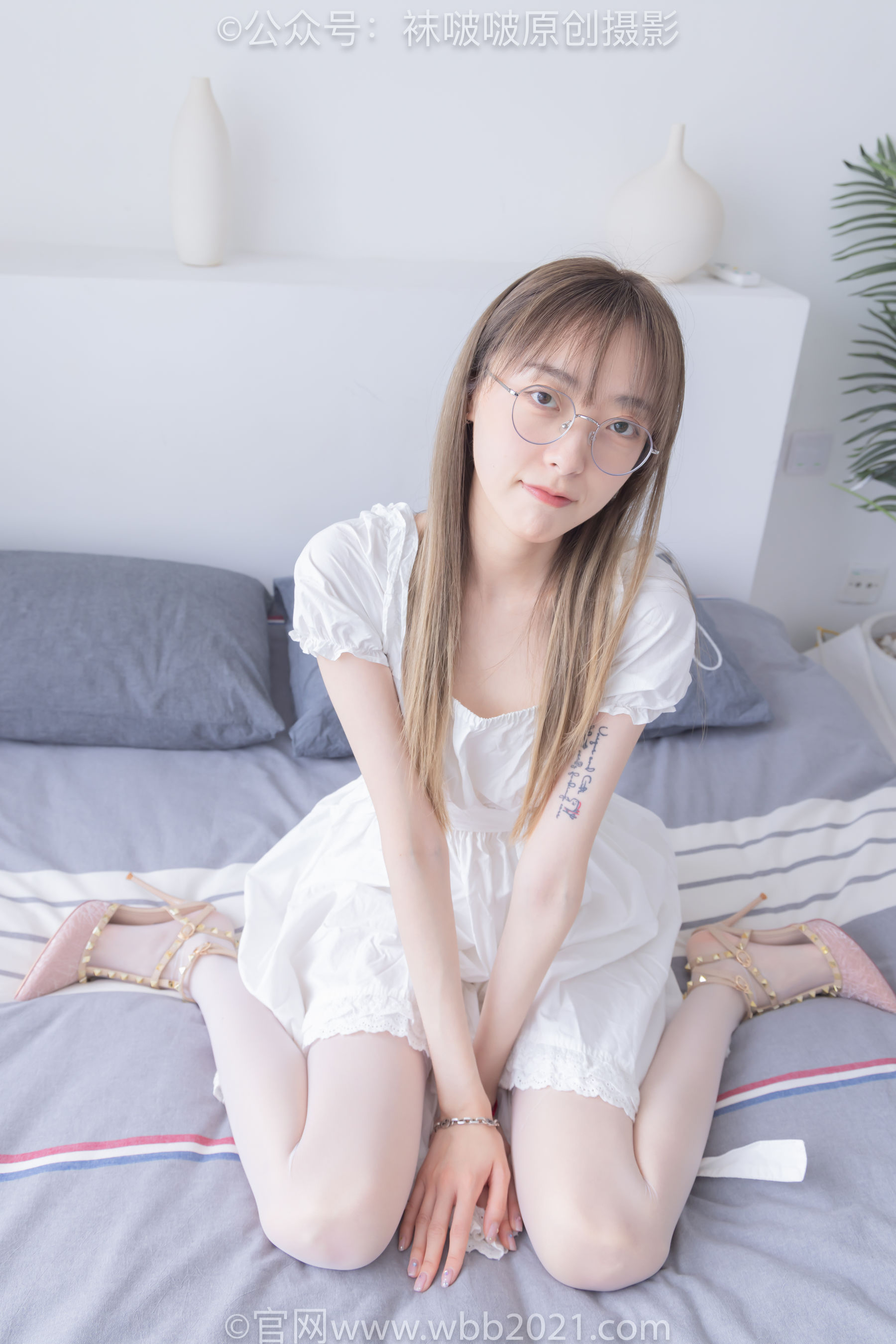 BoBoSocks袜啵啵 No.571 稚予 - 高跟鞋、薄肉丝、大腿薄白丝/(140P)